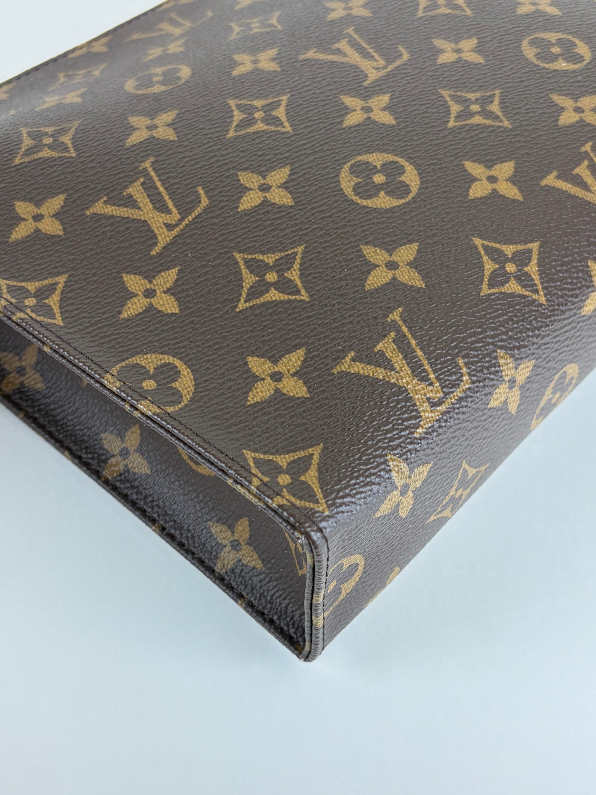 louis Vuitton monogram canvas toilette gm pouch