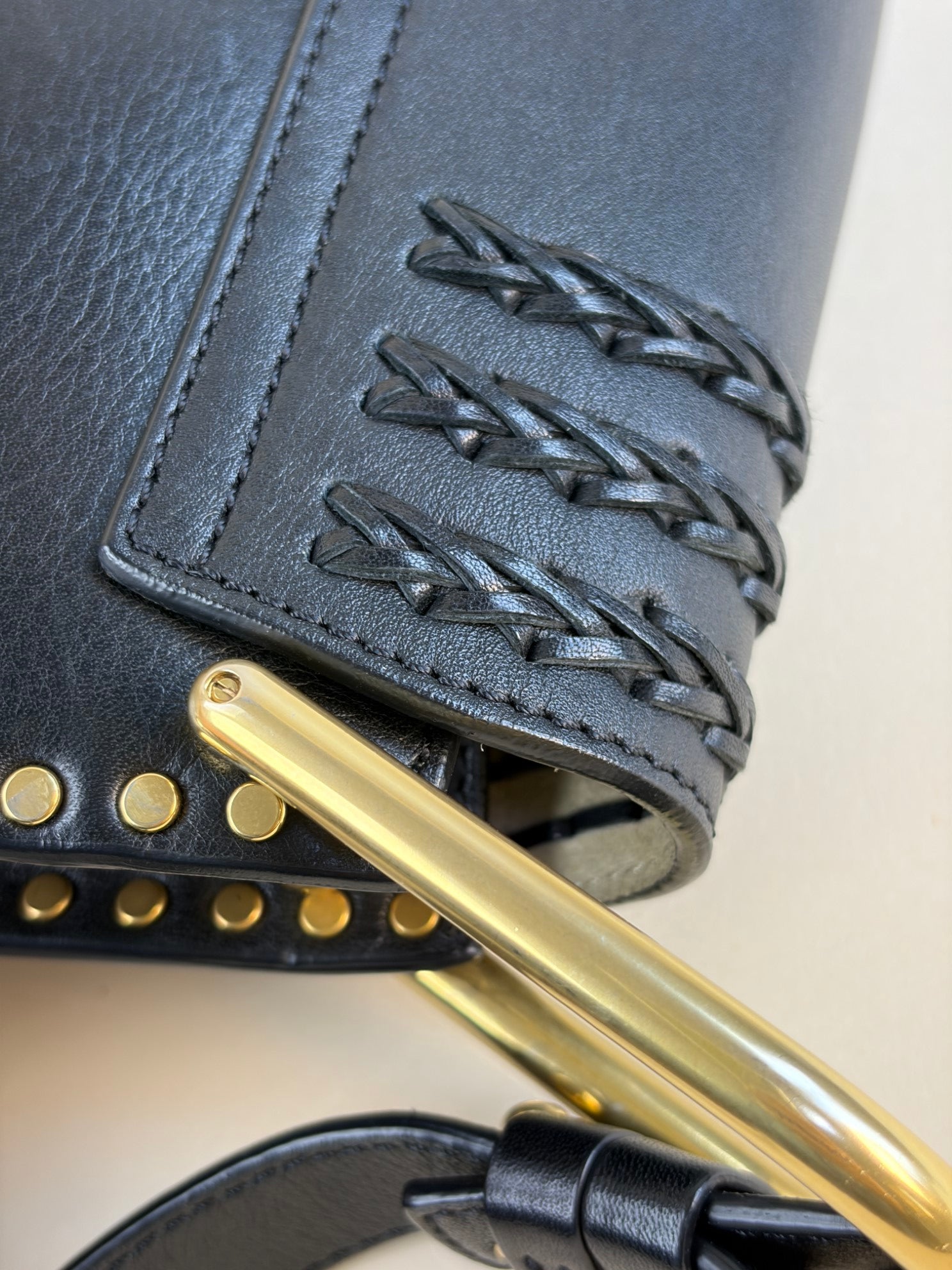 Chloe Black hudson meduim leather with braidedand studded