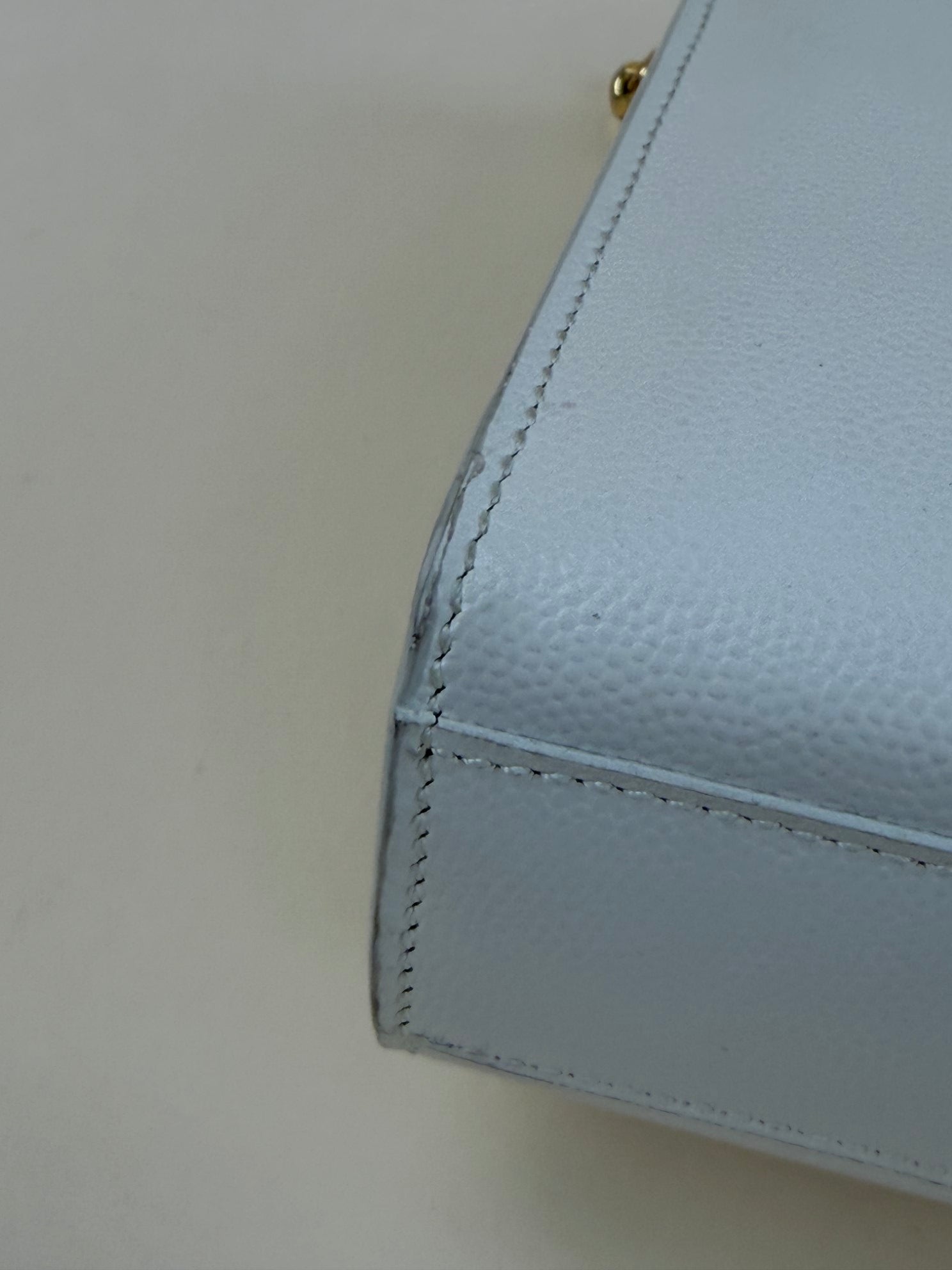 YSL off white Kate Flap medium in grain de Poudre embossed Bag