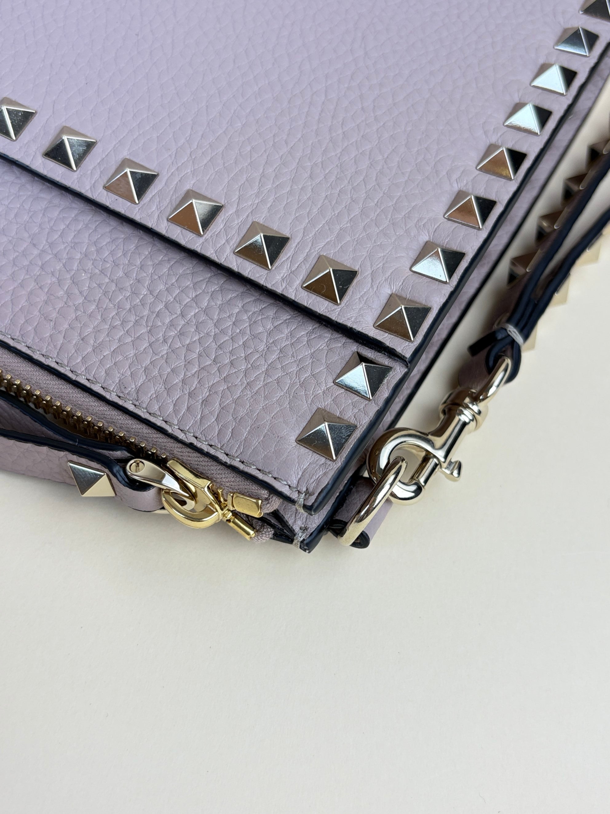 Valentino euro nude pebbled Rock stud Zipped Clutch