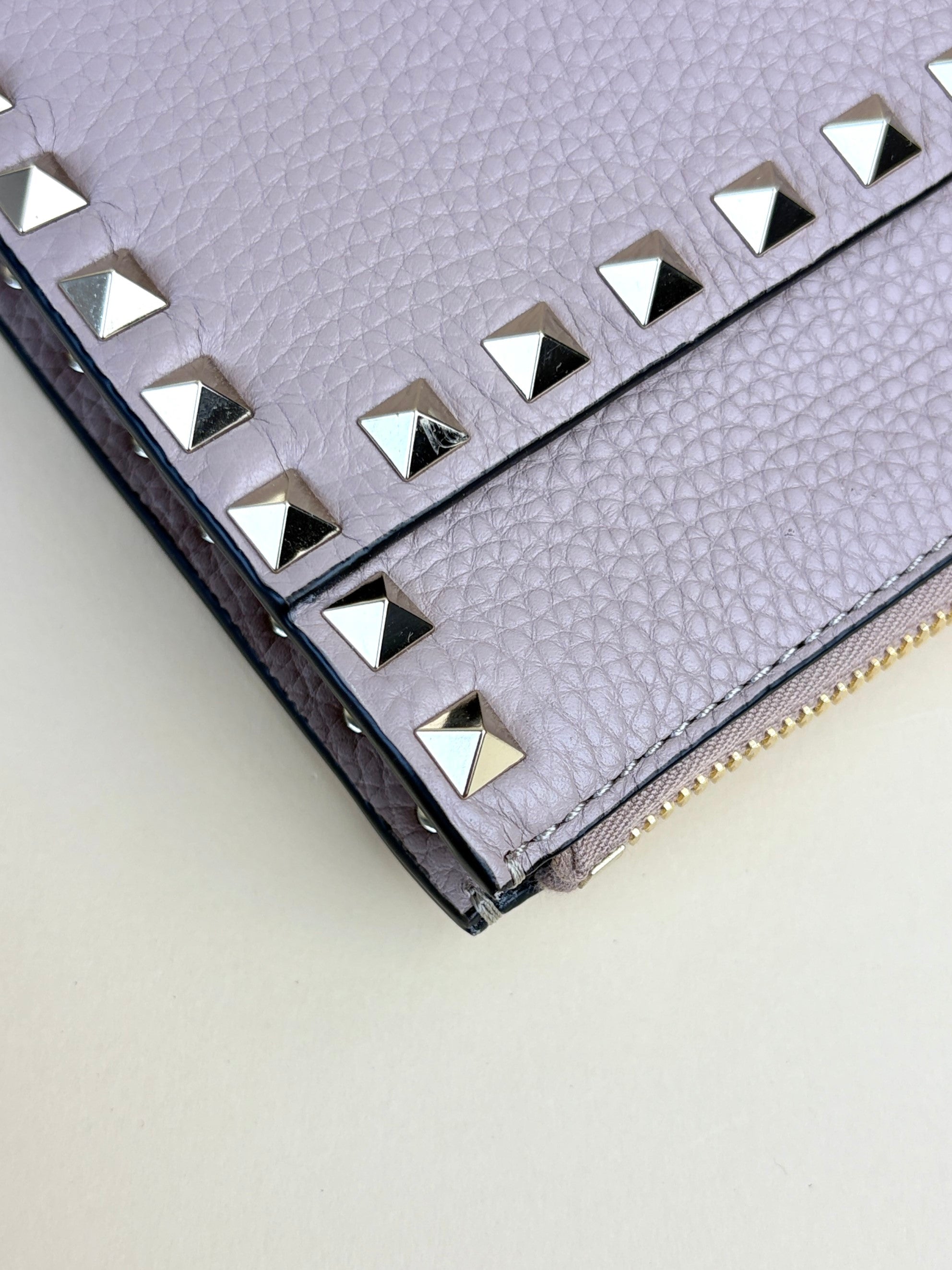 Valentino euro nude pebbled Rock stud Zipped pouch