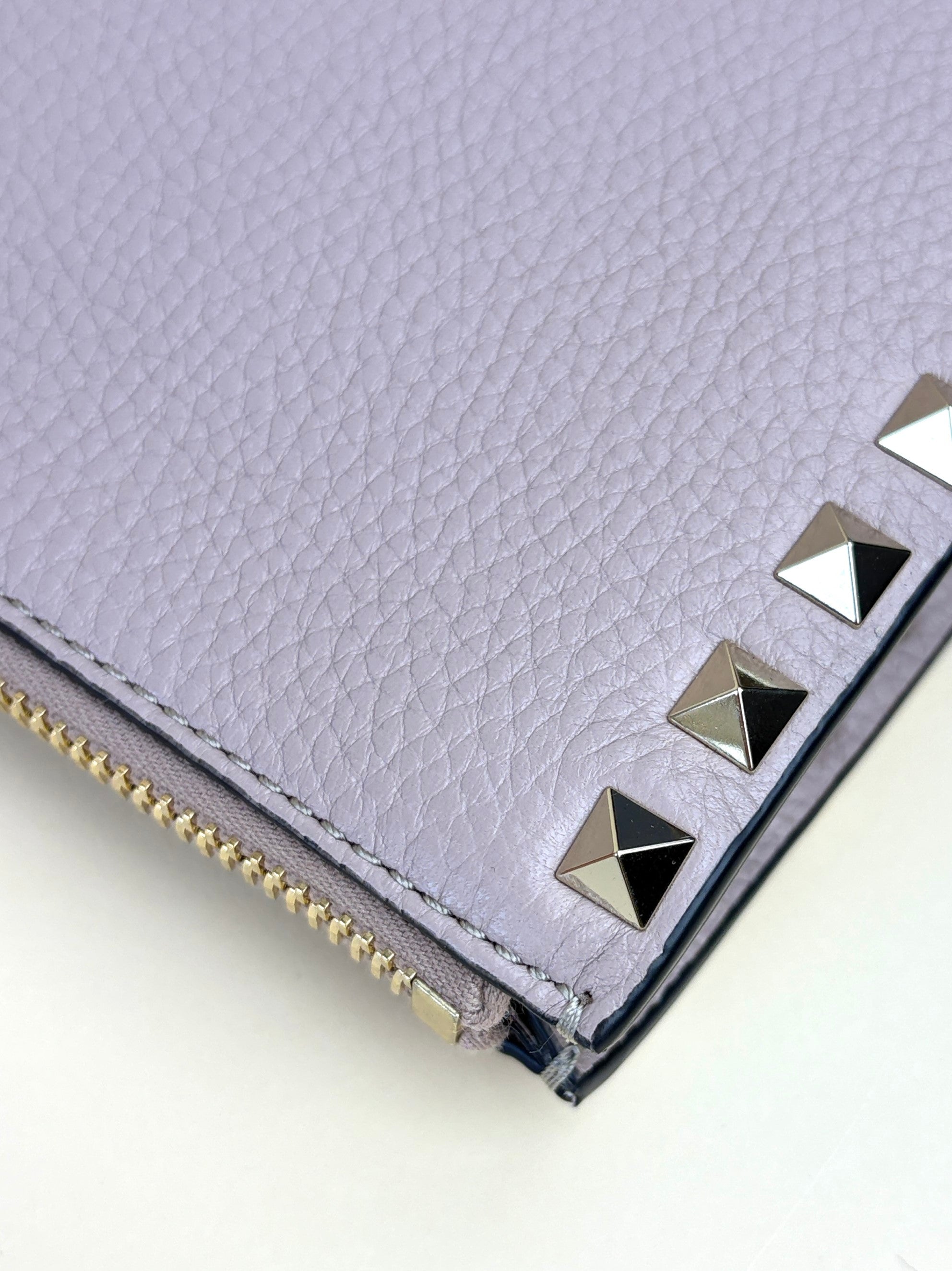 Valentino euro nude pebbled Rock stud Zipped pouch
