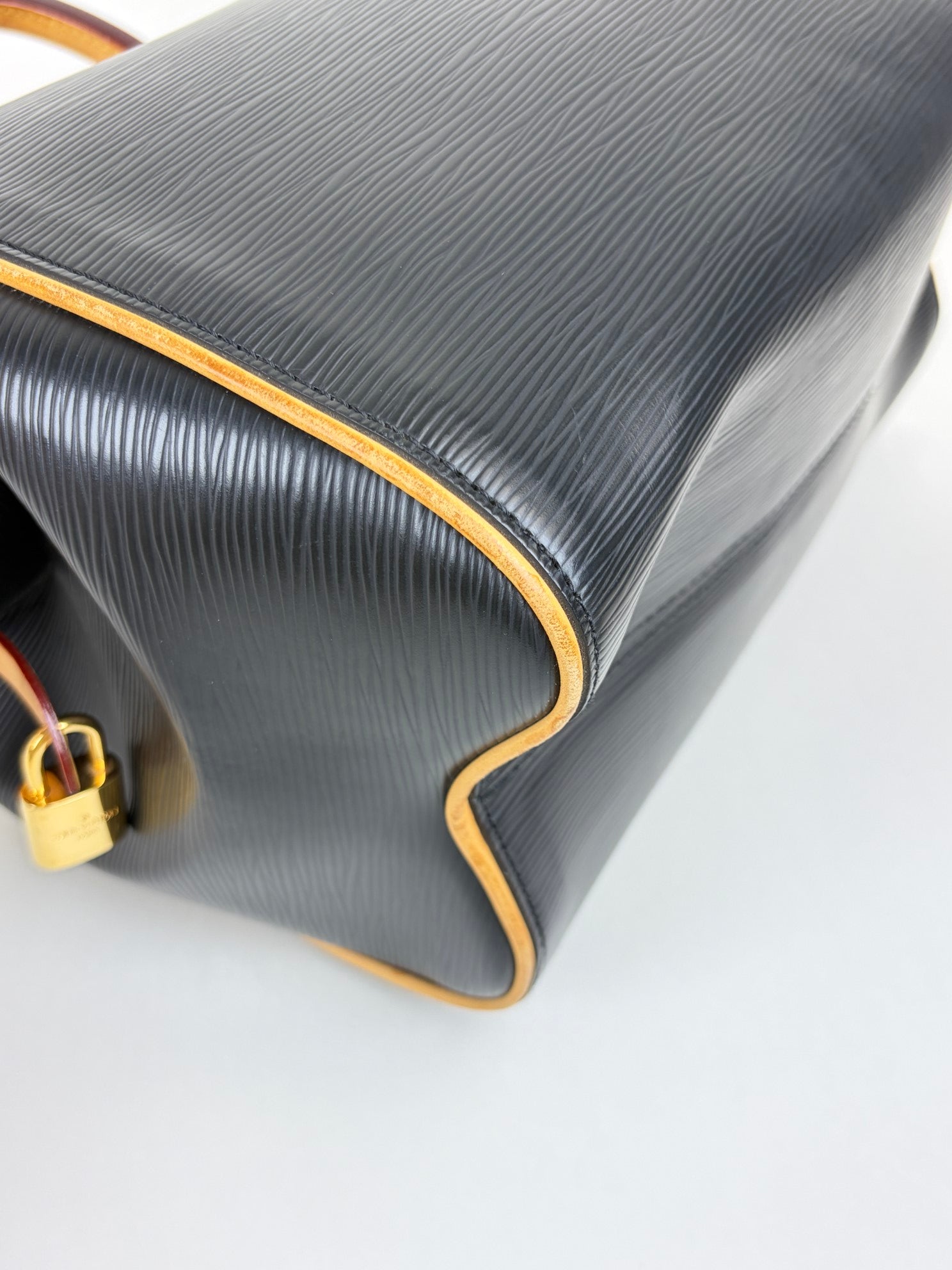 Louis Vuitton black epi leather doc speedy pm bag