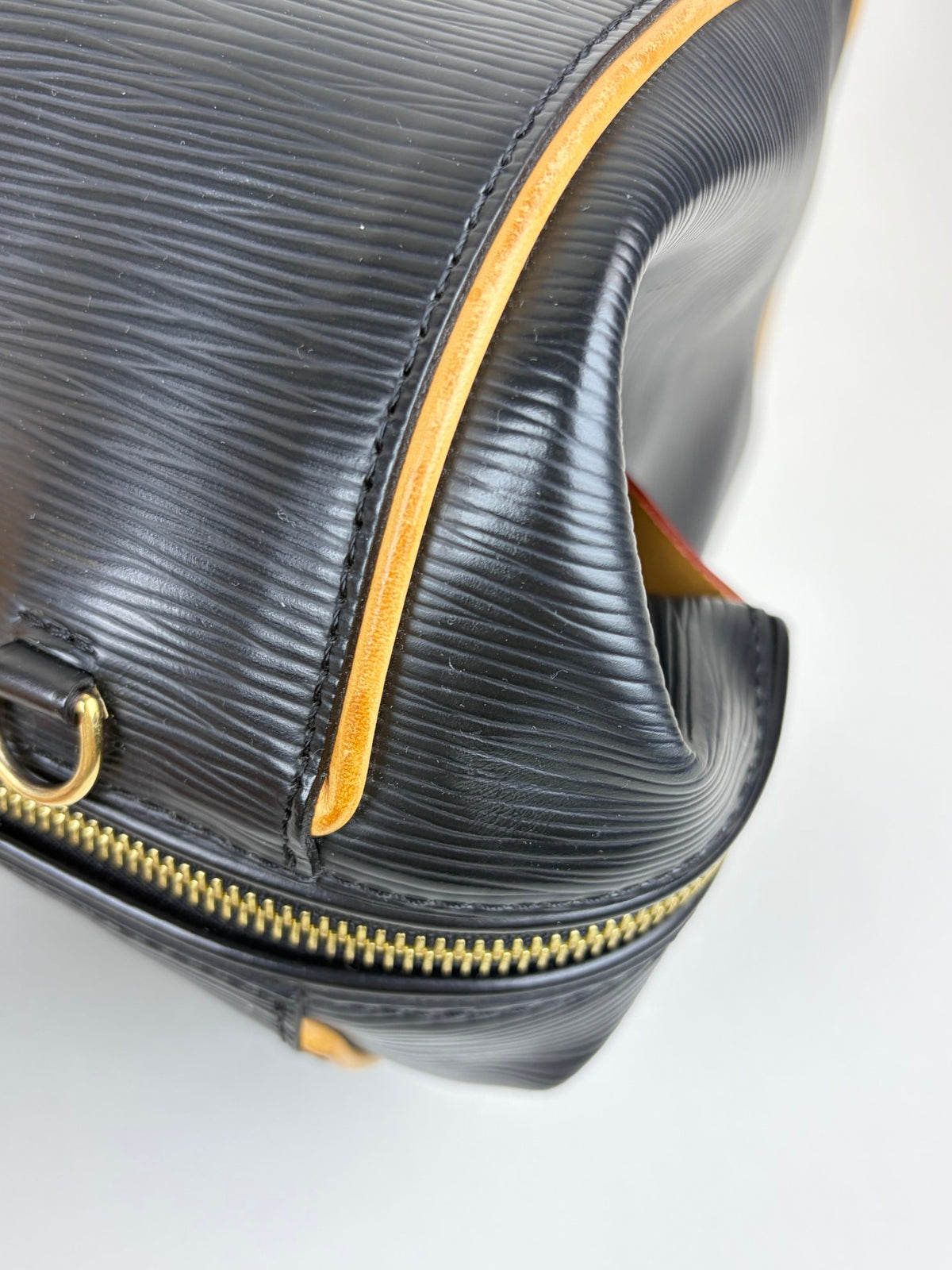 Louis Vuitton black epi leather doc speedy pm bag