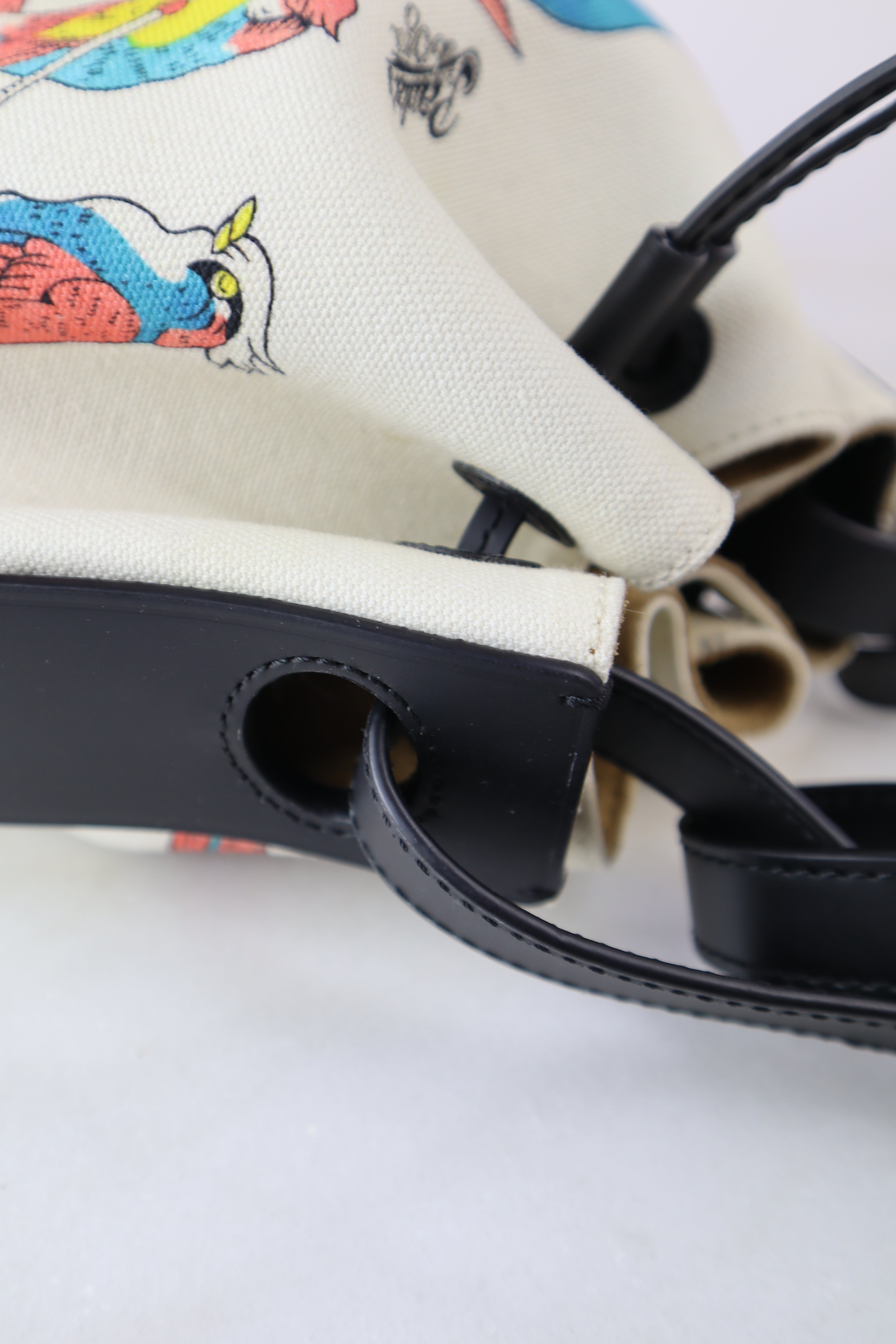 Loewe Bicolor Balloon Bucket Black/White Bucket Bag
