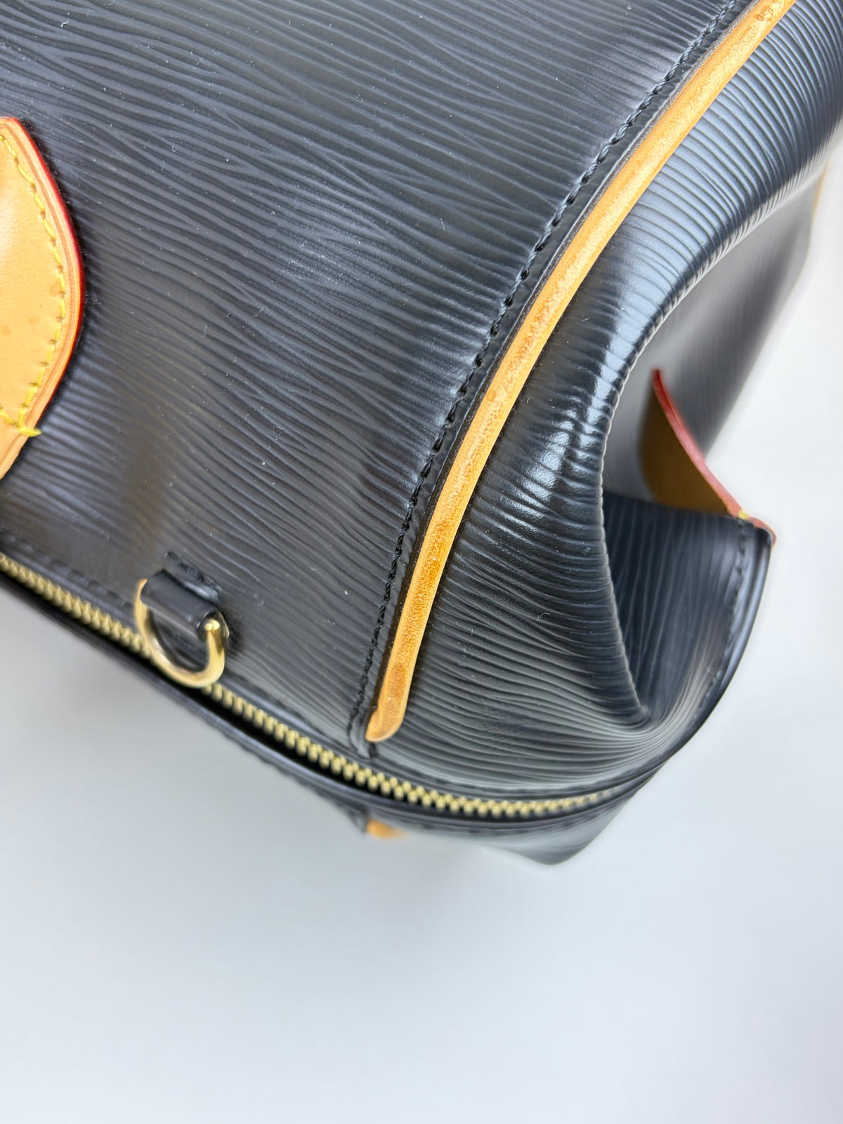 Louis Vuitton black epi leather doc speedy pm bag