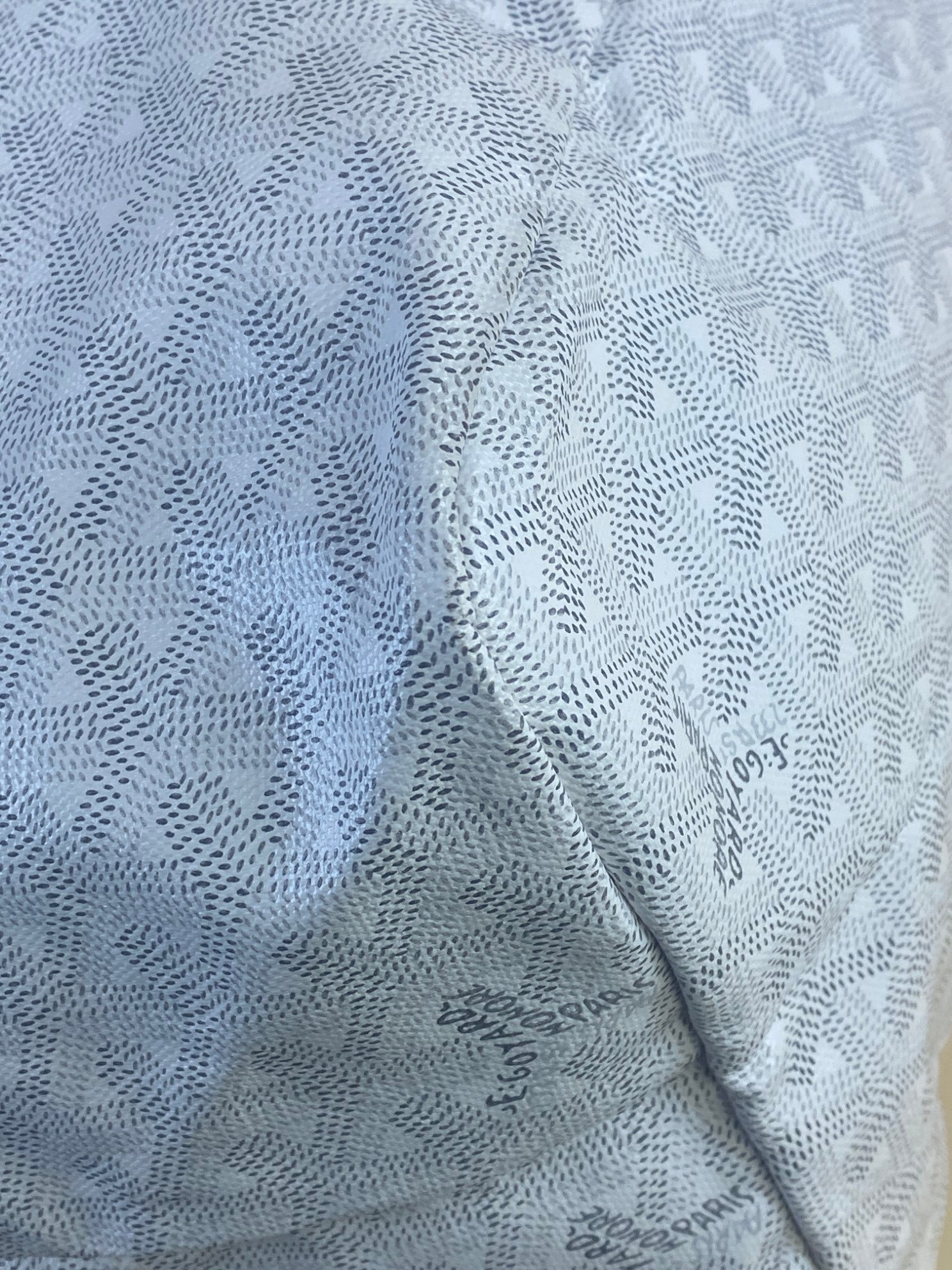 Goyard White Goyar dine Saint Louis GM Bag