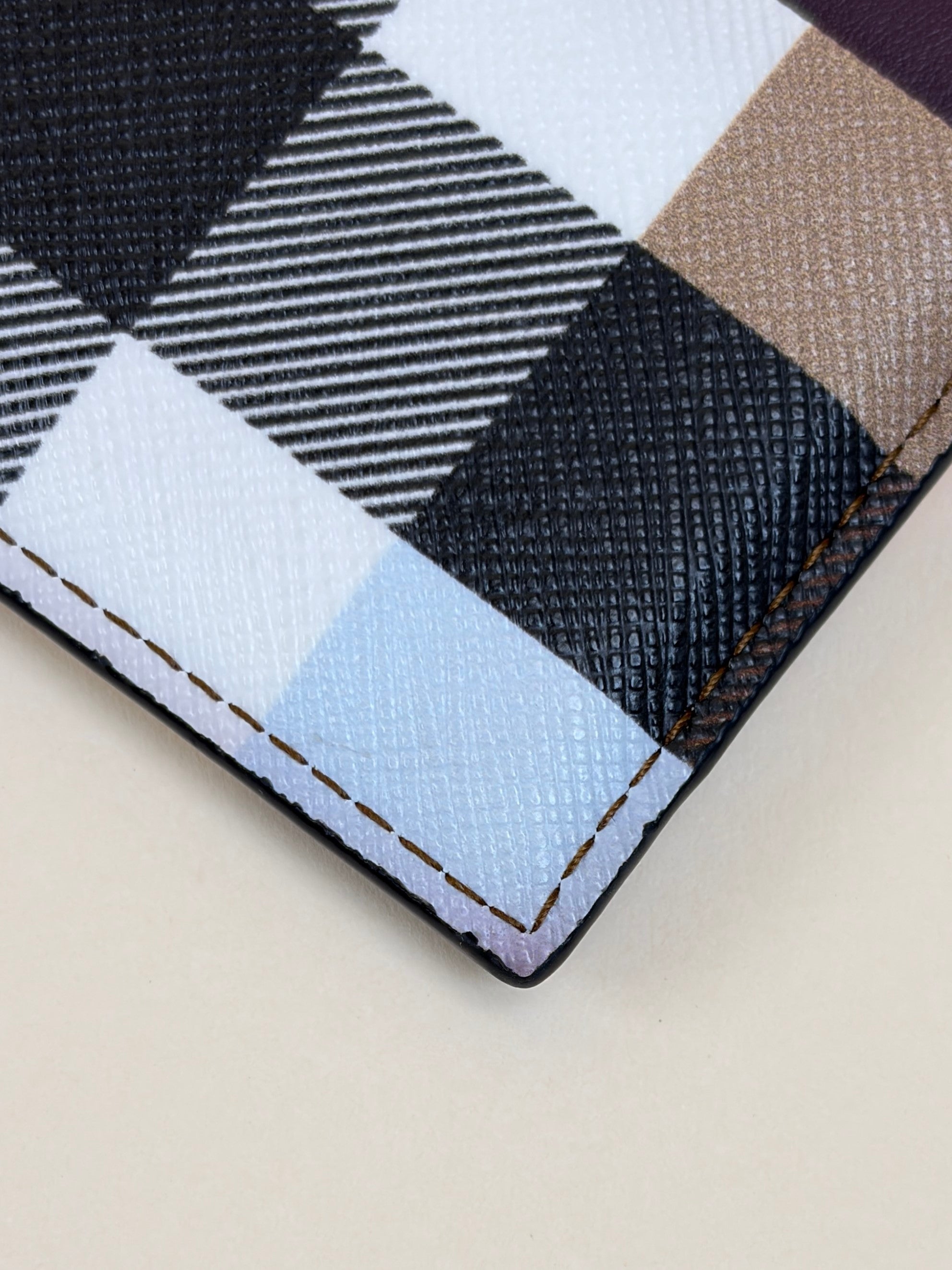 Burberry multicolor Sandon check and leather card holder