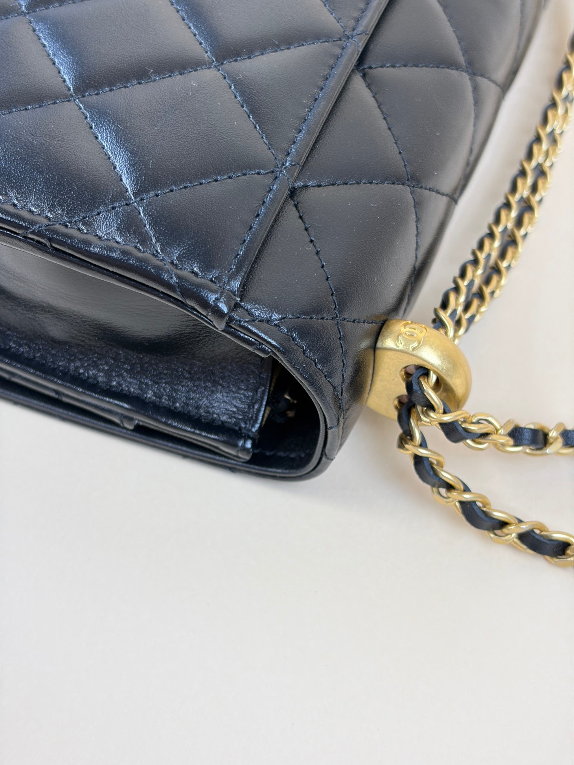 Chanel Black calfskin perfect fit wallet on chain lambskin