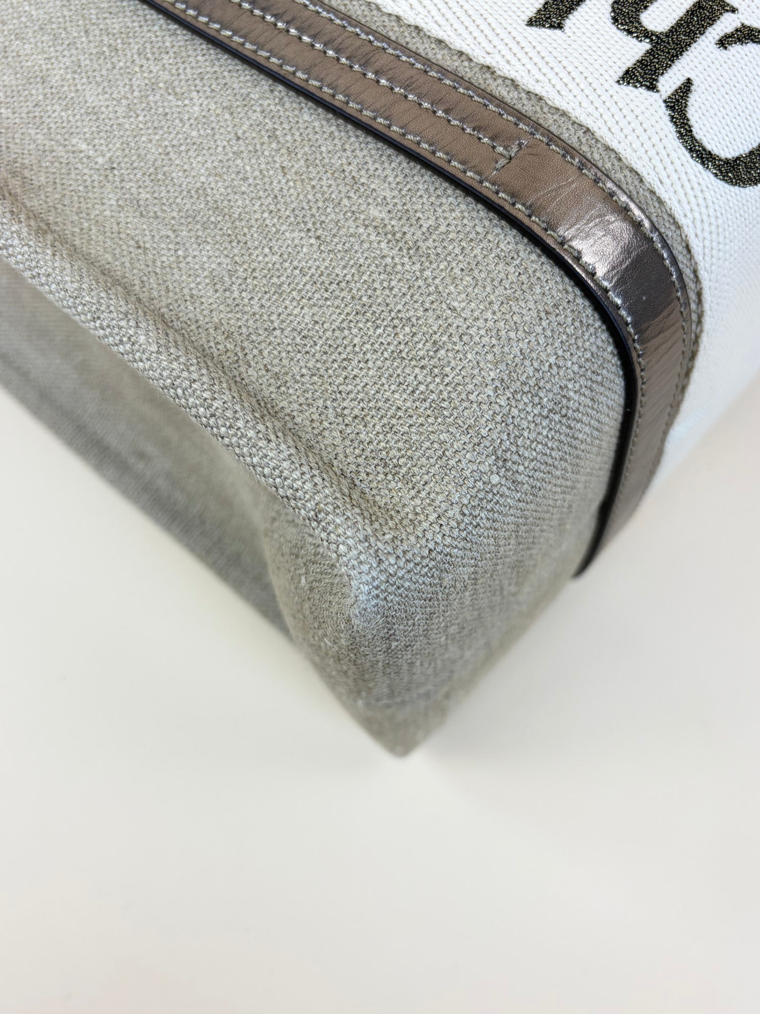 Chloe shiny grey Woody medium Tote Bag