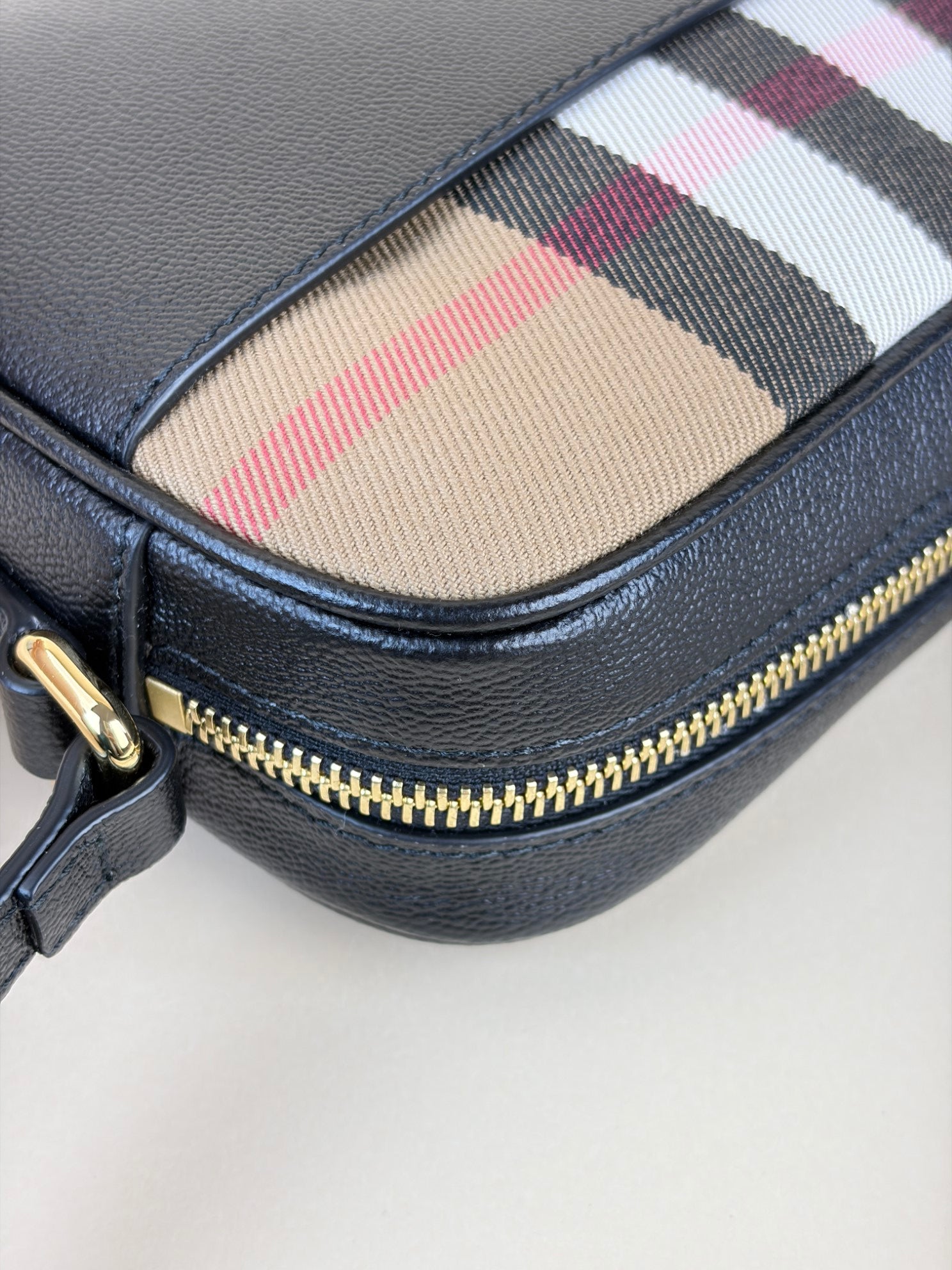 Burberry black leather and House Check small camera bag