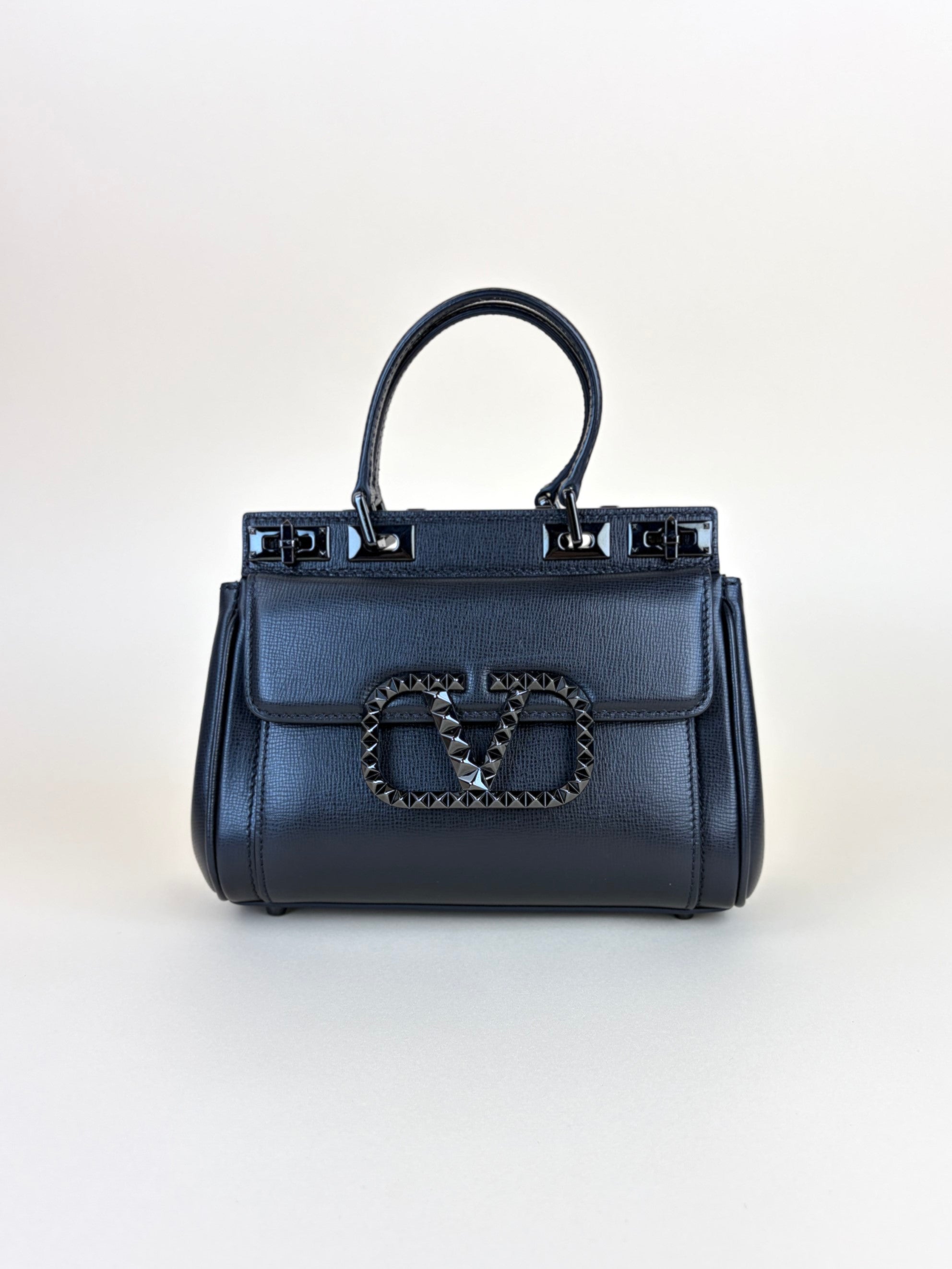Valentino black grainy calfskin mini rockstud alcove