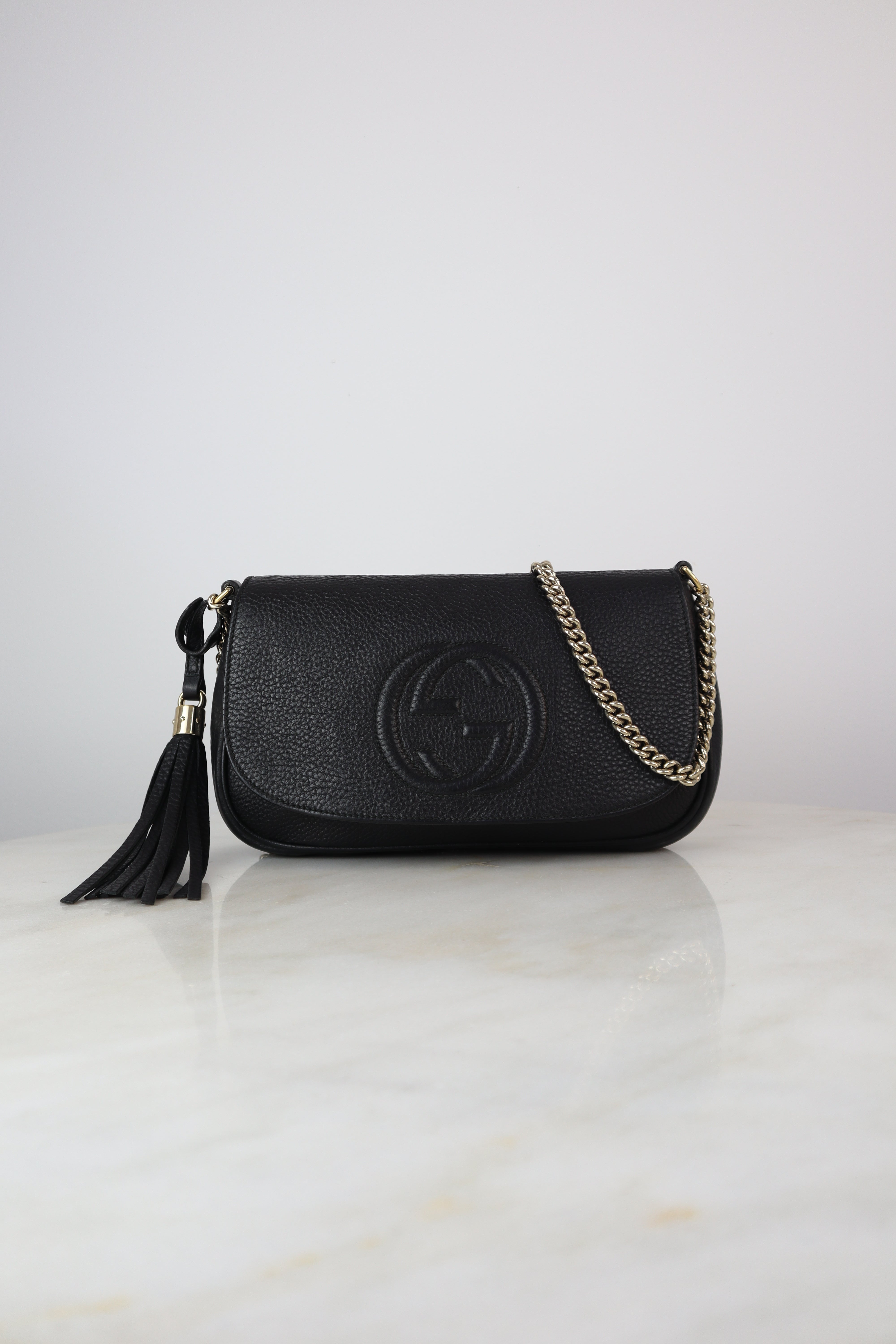 Gucci Black GG Soho Flap Crossbody Bag W/ Chain