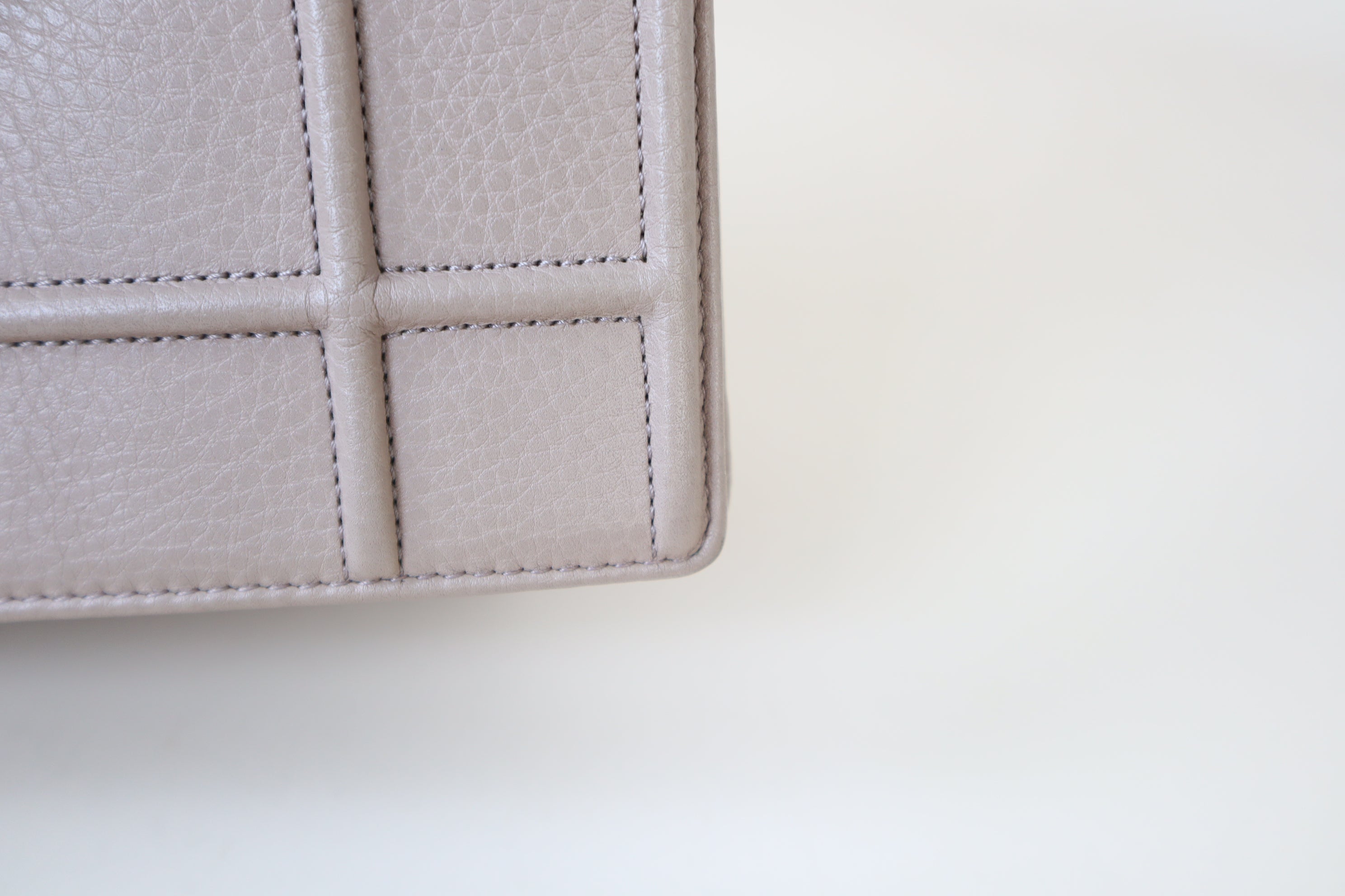 Christian Dior Nude Medium Diorama Bag