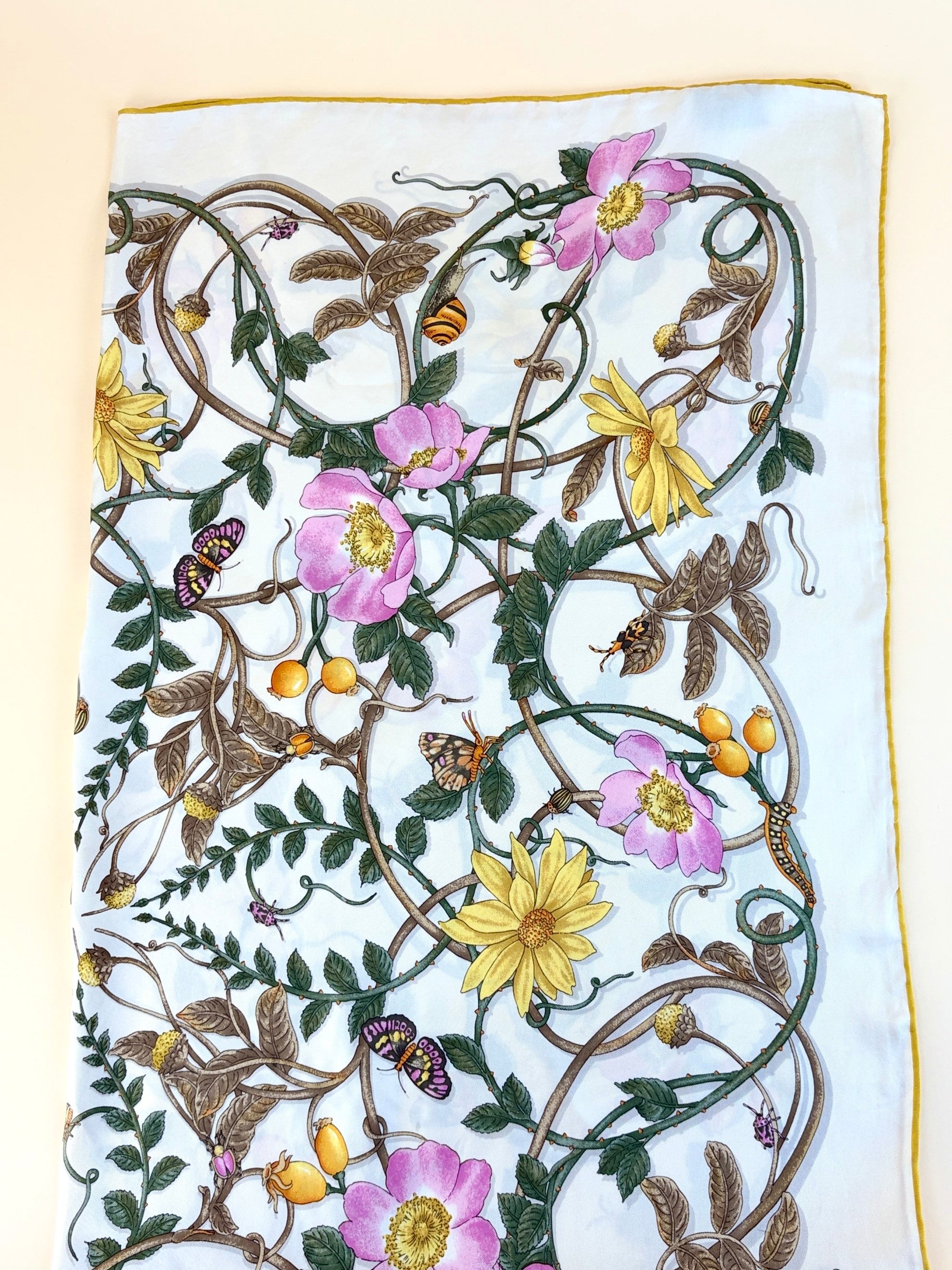 Gucci Multicolor Flower Webby Silk Scarf