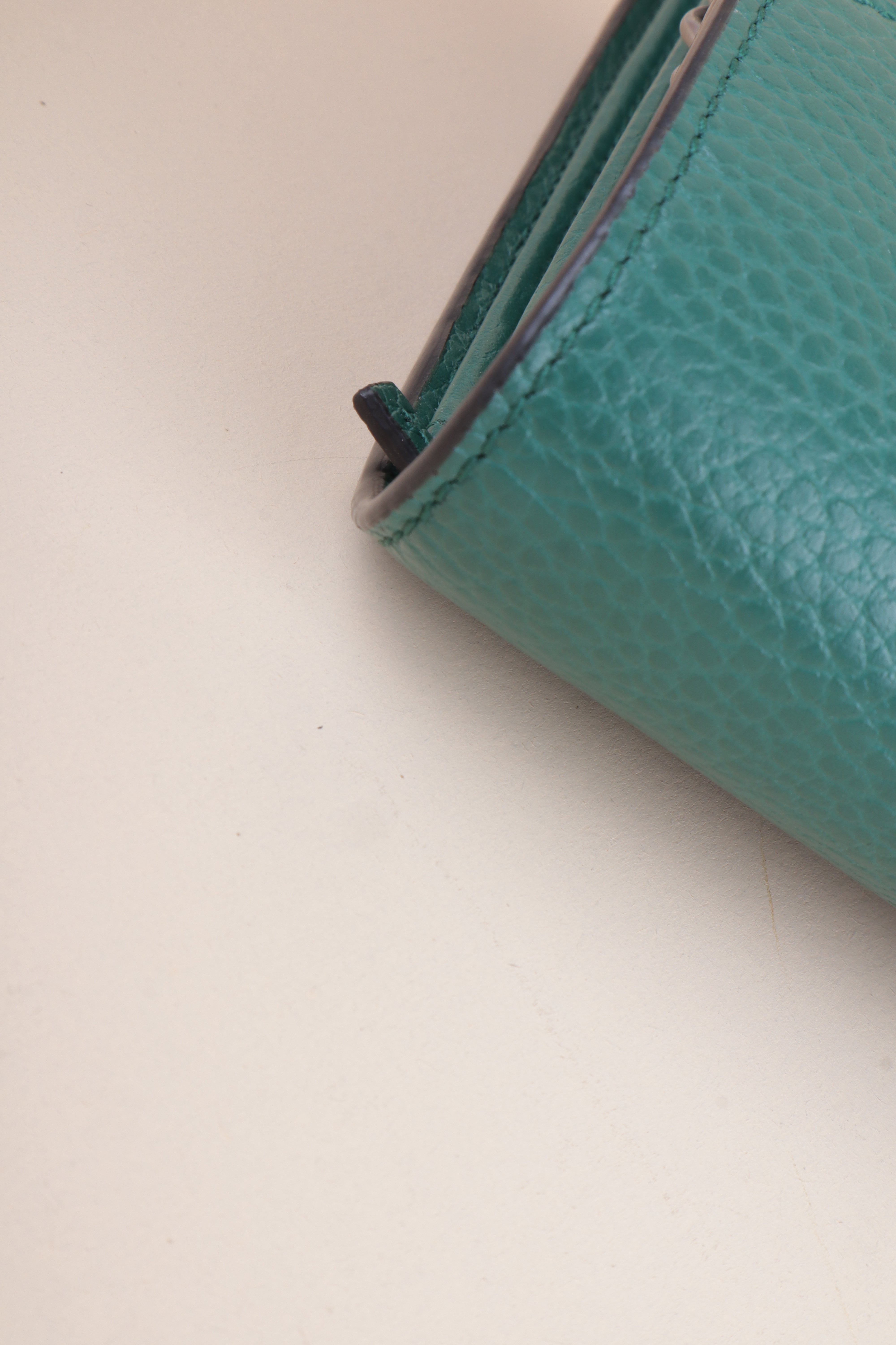 Gucci green Dionysus wallet on Chain crystal logo Bag