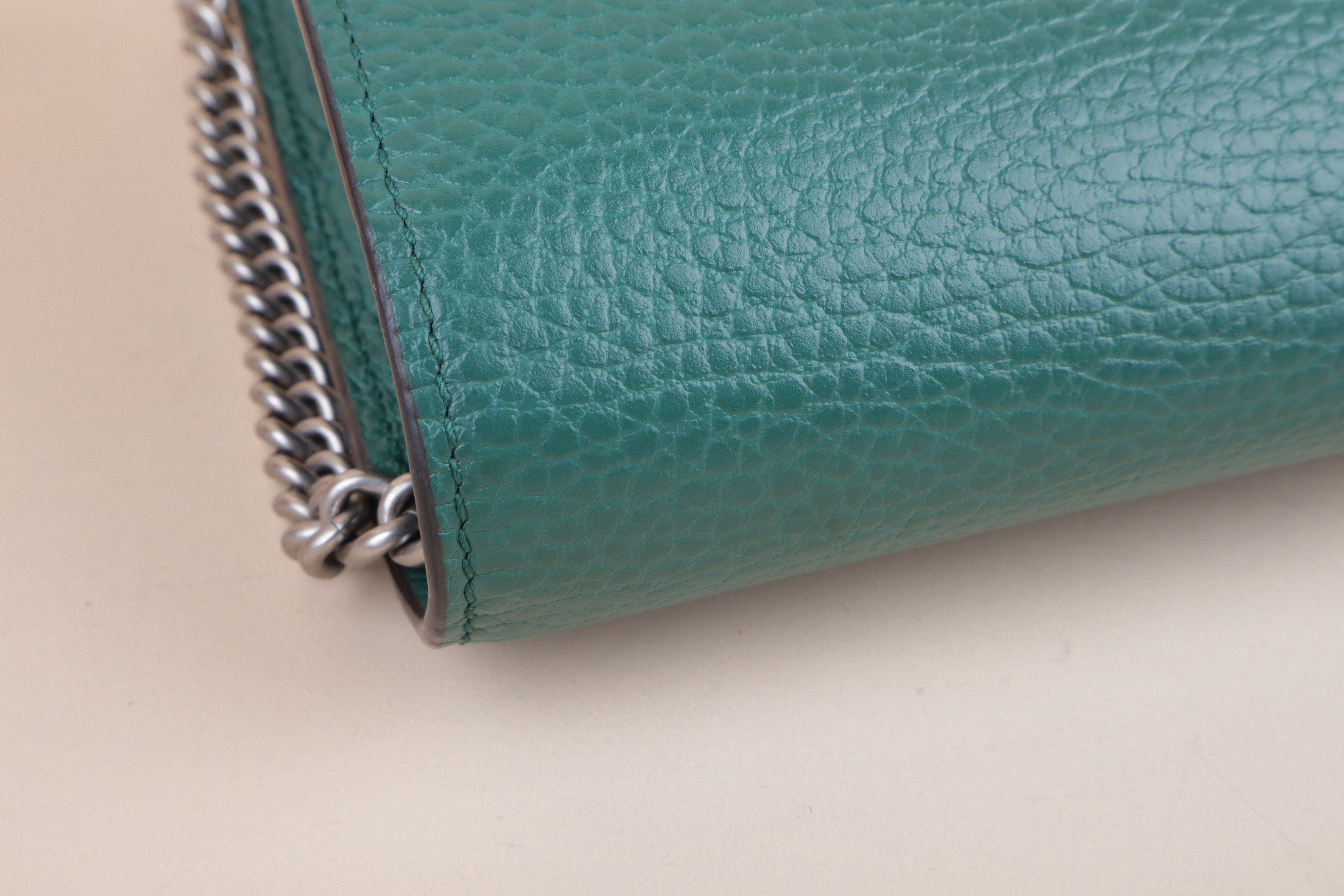 Gucci green Dionysus wallet on Chain crystal logo Bag