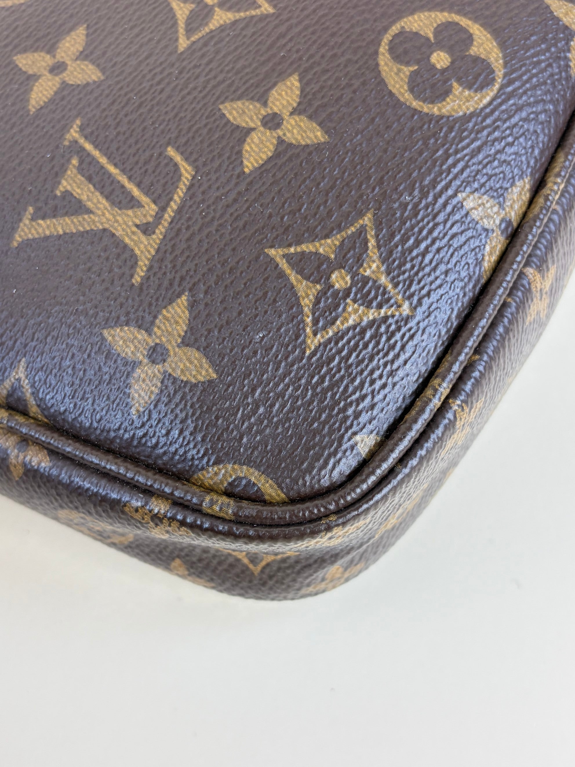Louis Vuitton monogram khaki multi pochette