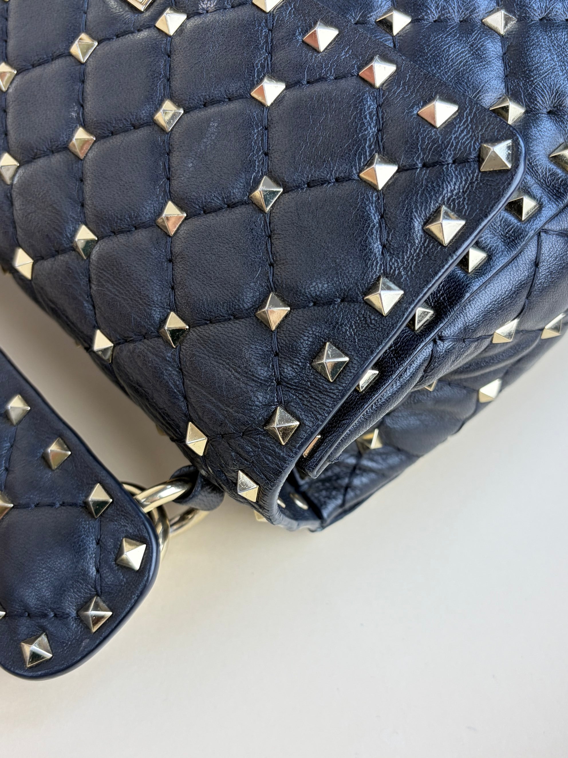 Valentino gravani black Nappa leather medium rock stud spike