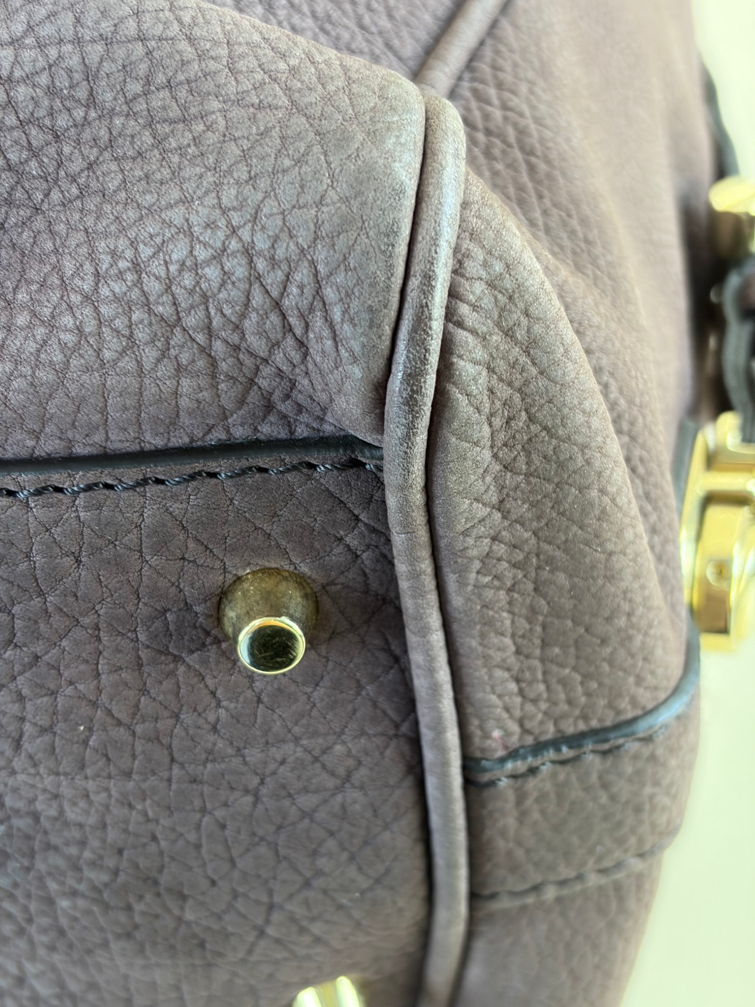 Burberry nevinson bowling medium bag with strap