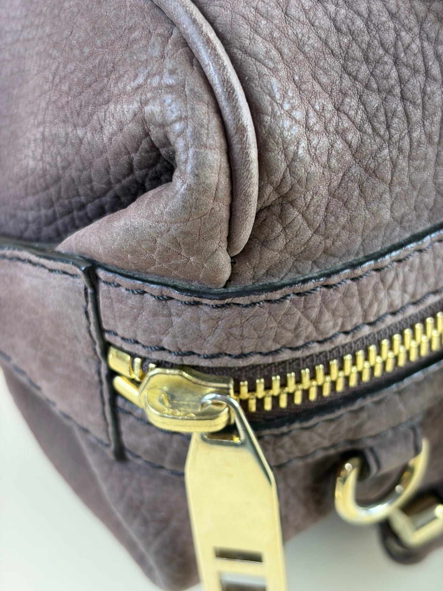 Burberry nevinson bowling medium bag with strap