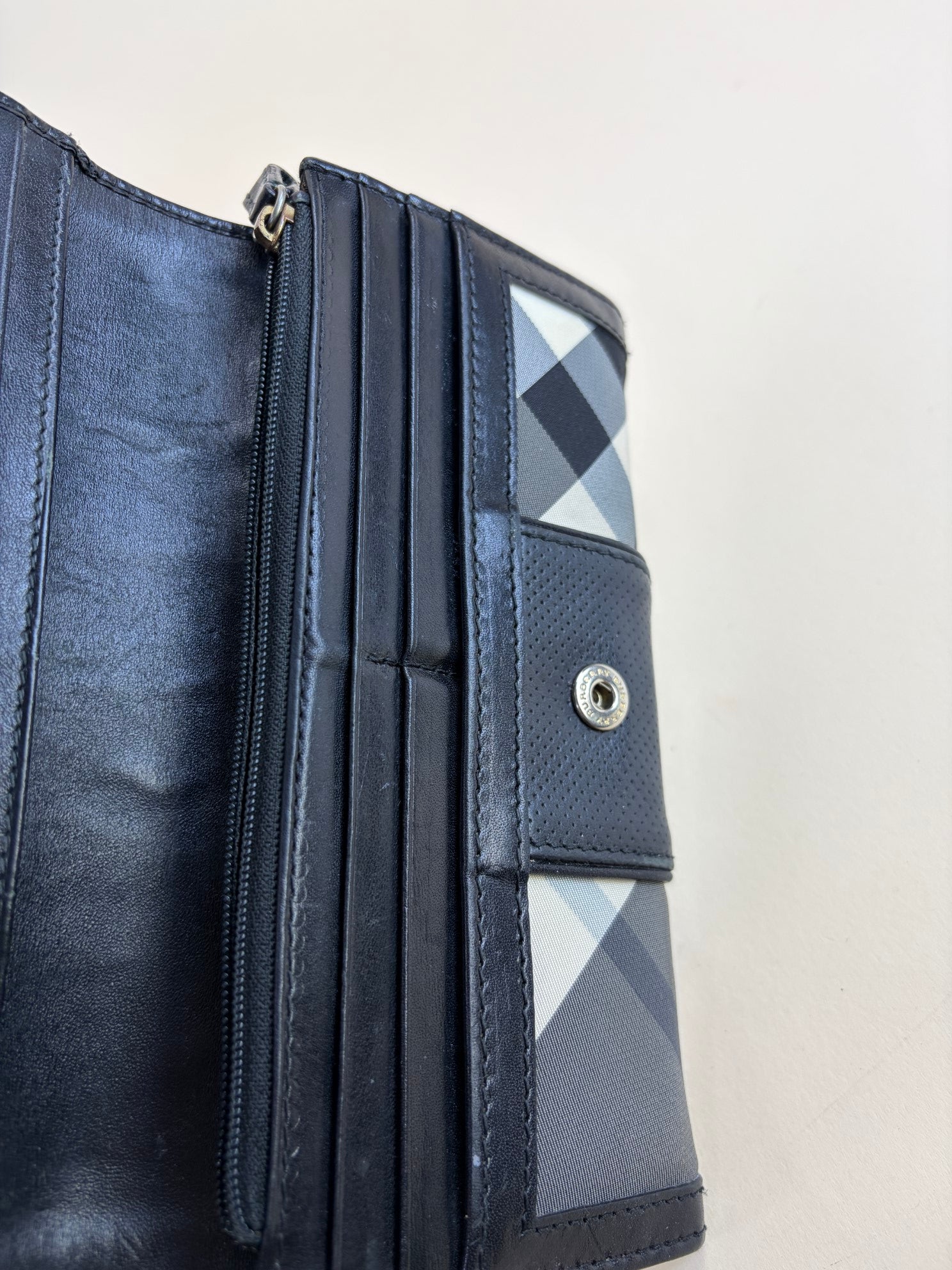 Burberry beat Penrose continental charcoal check wallet