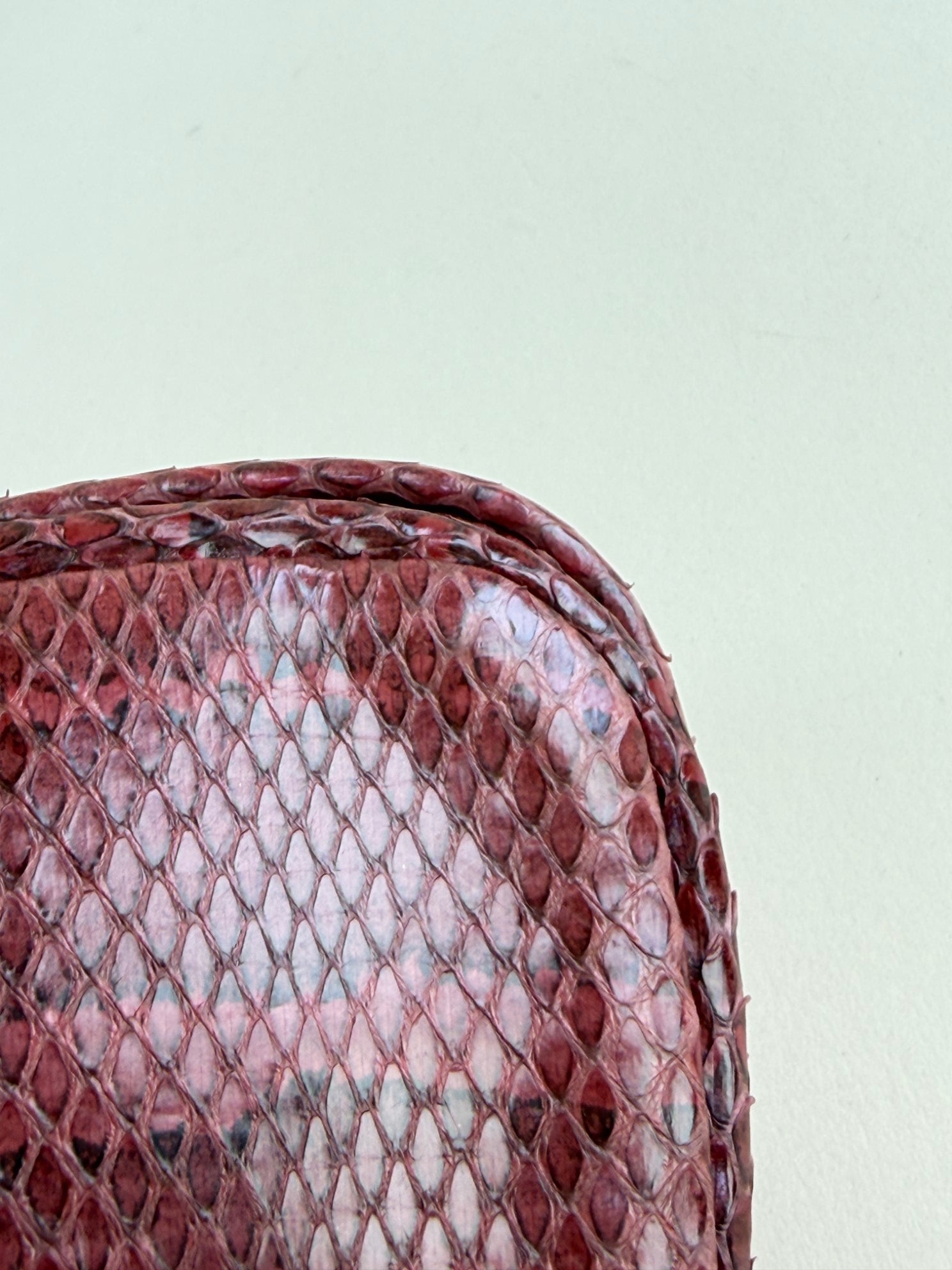 Gucci hysteria guttered red snakeskin vintage flap pouch