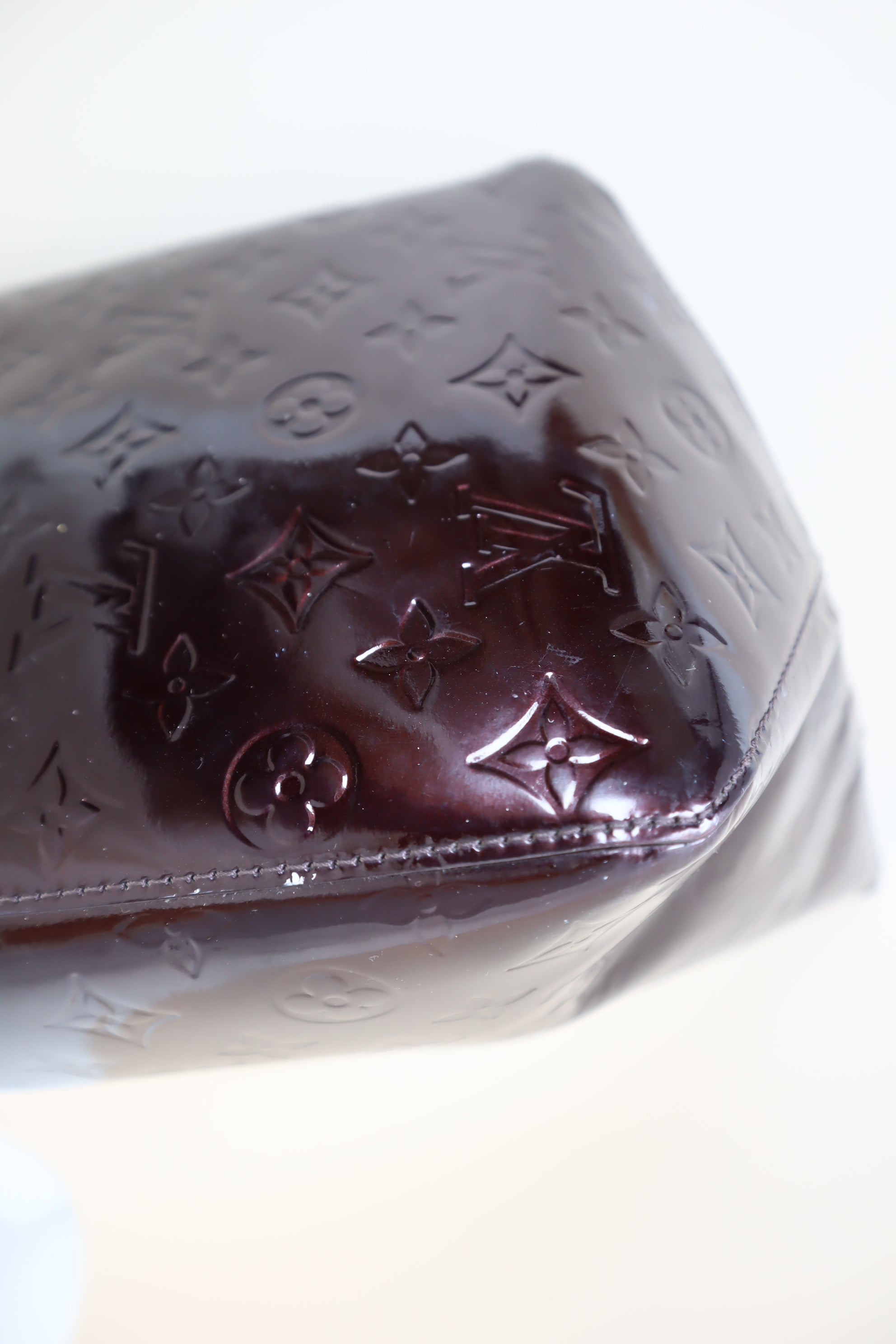 Louis Vuitton Amarante Monogram Vernis Bellevue Bag