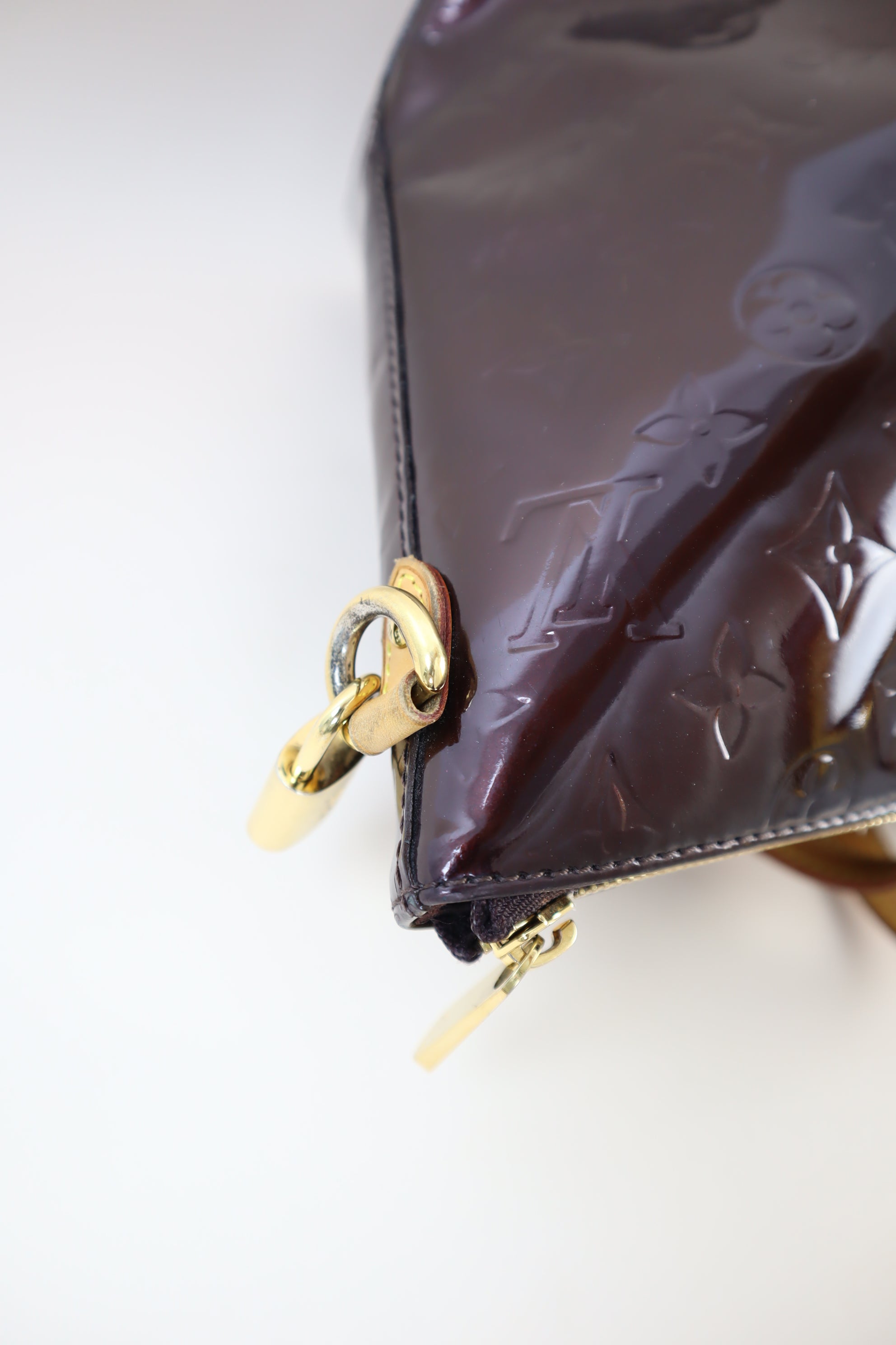 Louis Vuitton Amarante Monogram Vernis Bellevue Bag