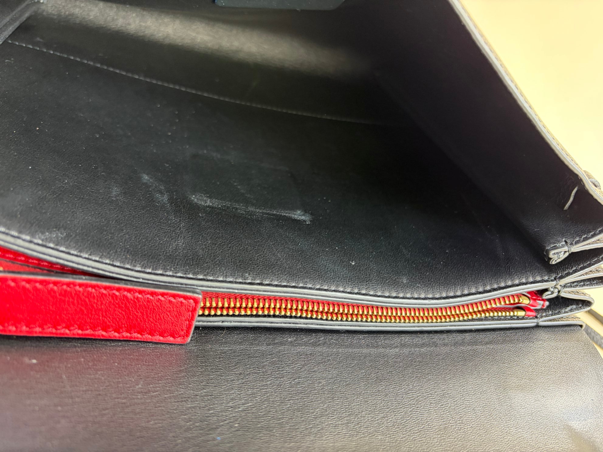 Valentino Bicolor VRING red and black Shoulder Bag