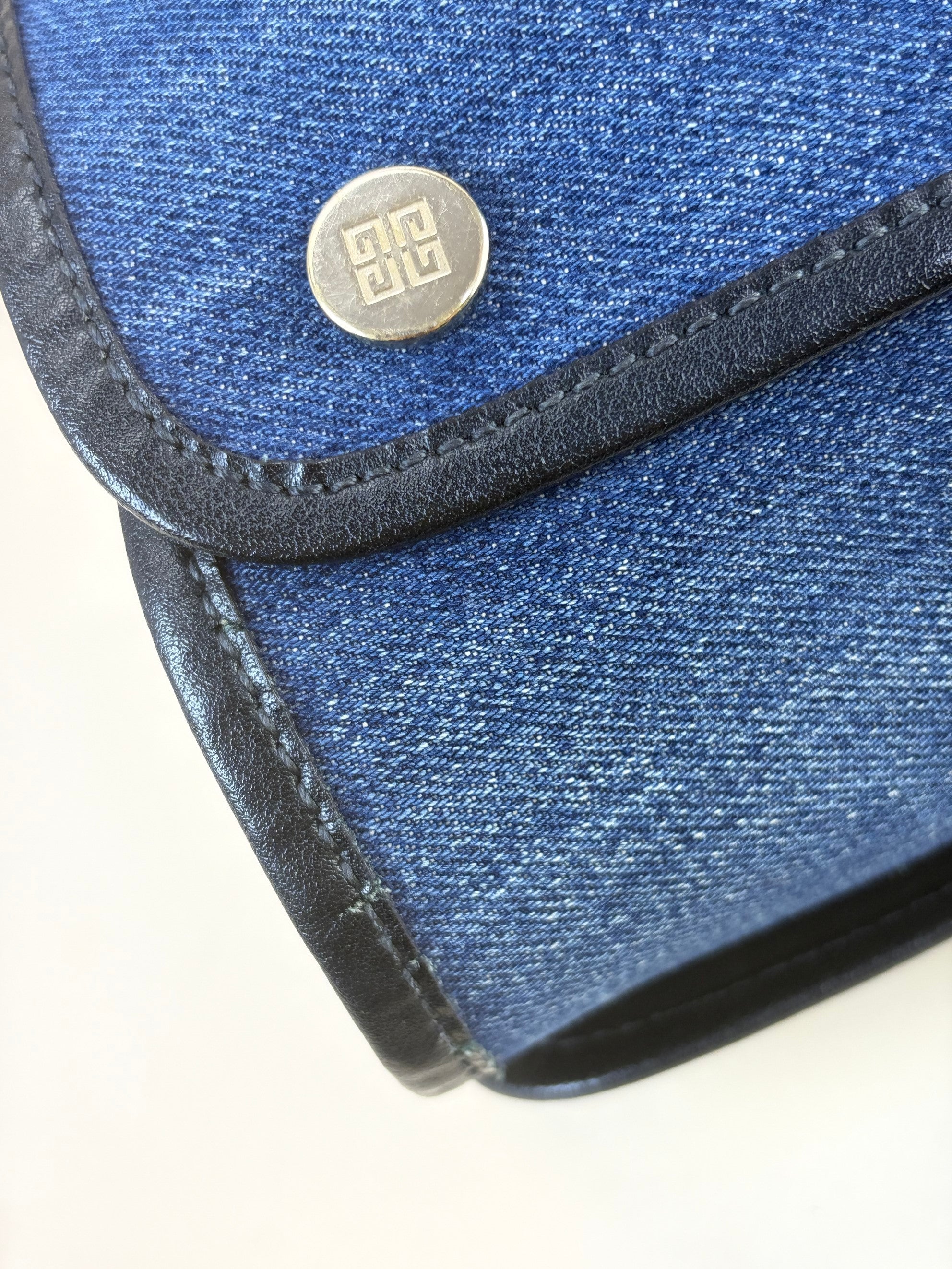 Givenchy blue denim medium logo bond tote bag