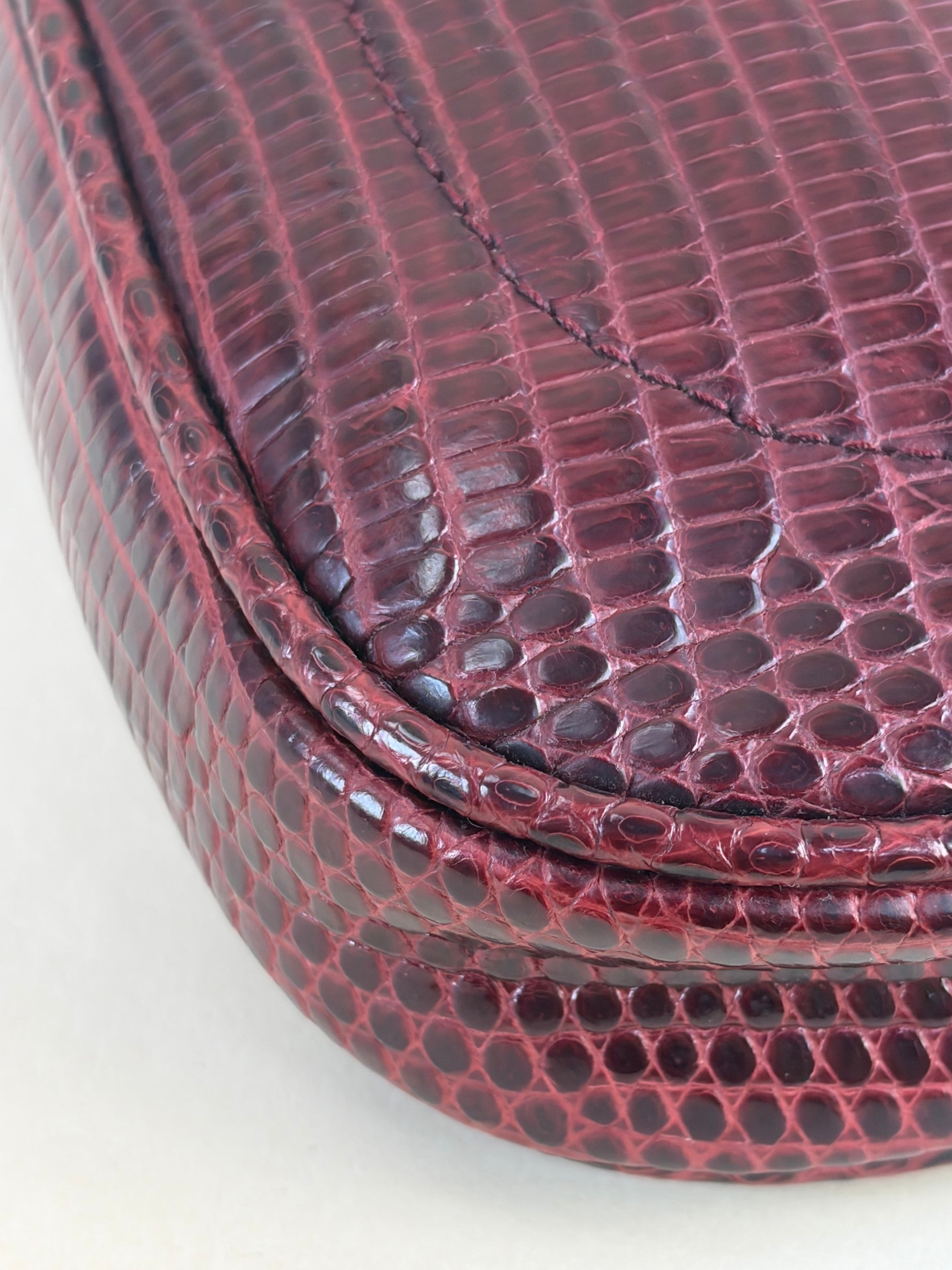 gucci mini burgundy lizard hobo bag