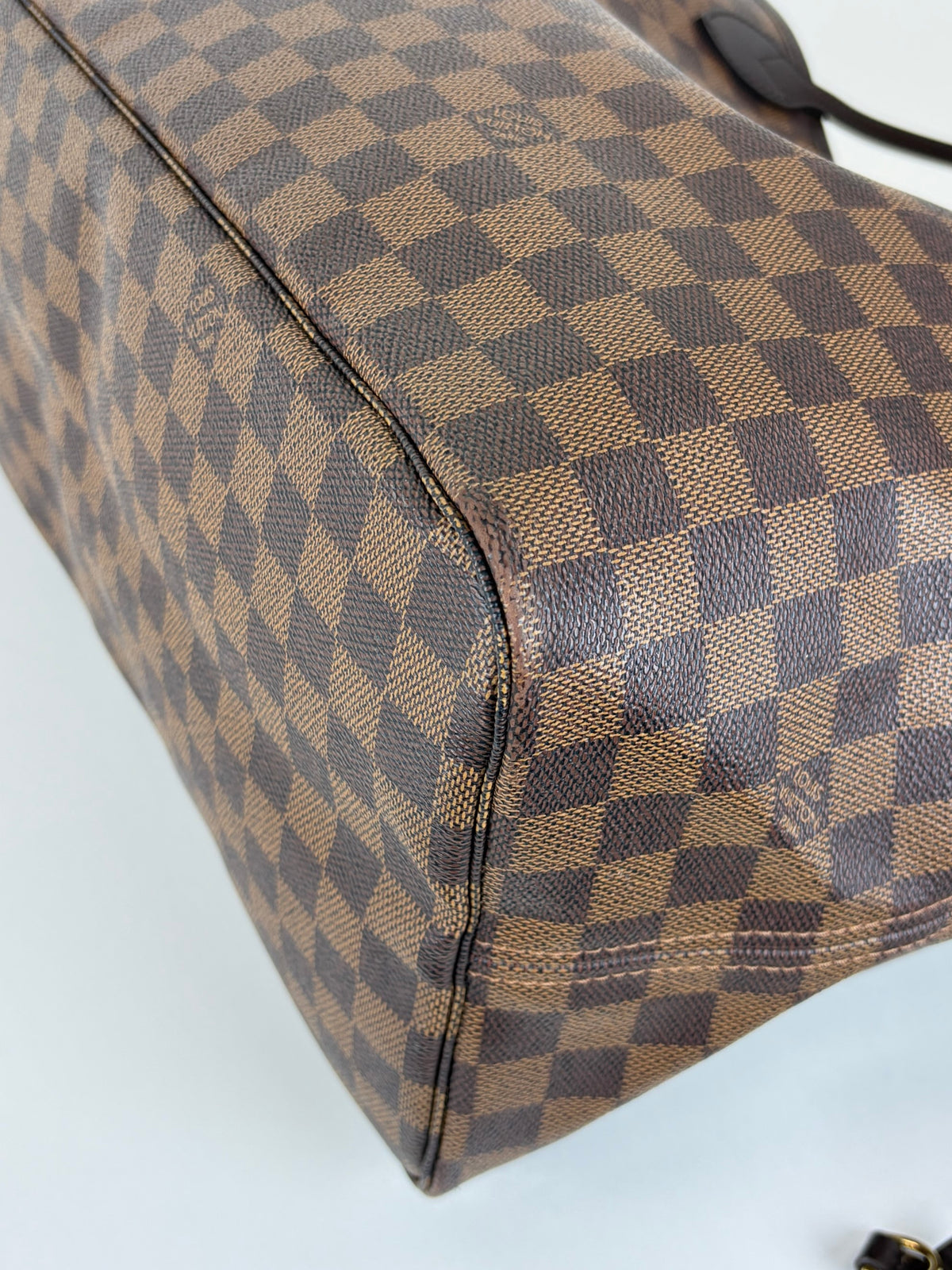 Louis Vuitton Damier Ebene Neverfull GM Bag