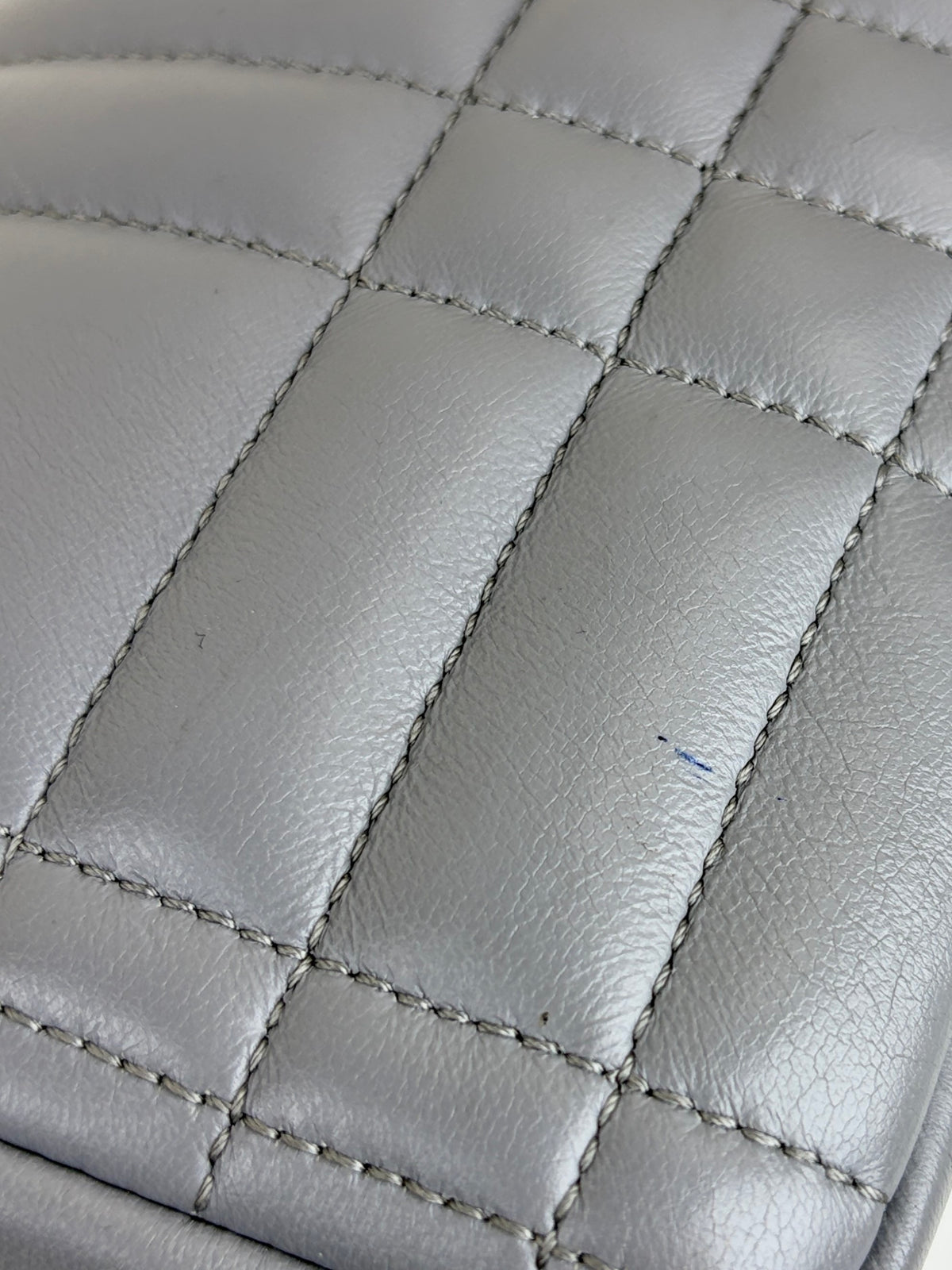 Burberry grey quilted leather Lola small shoulder chain bag
