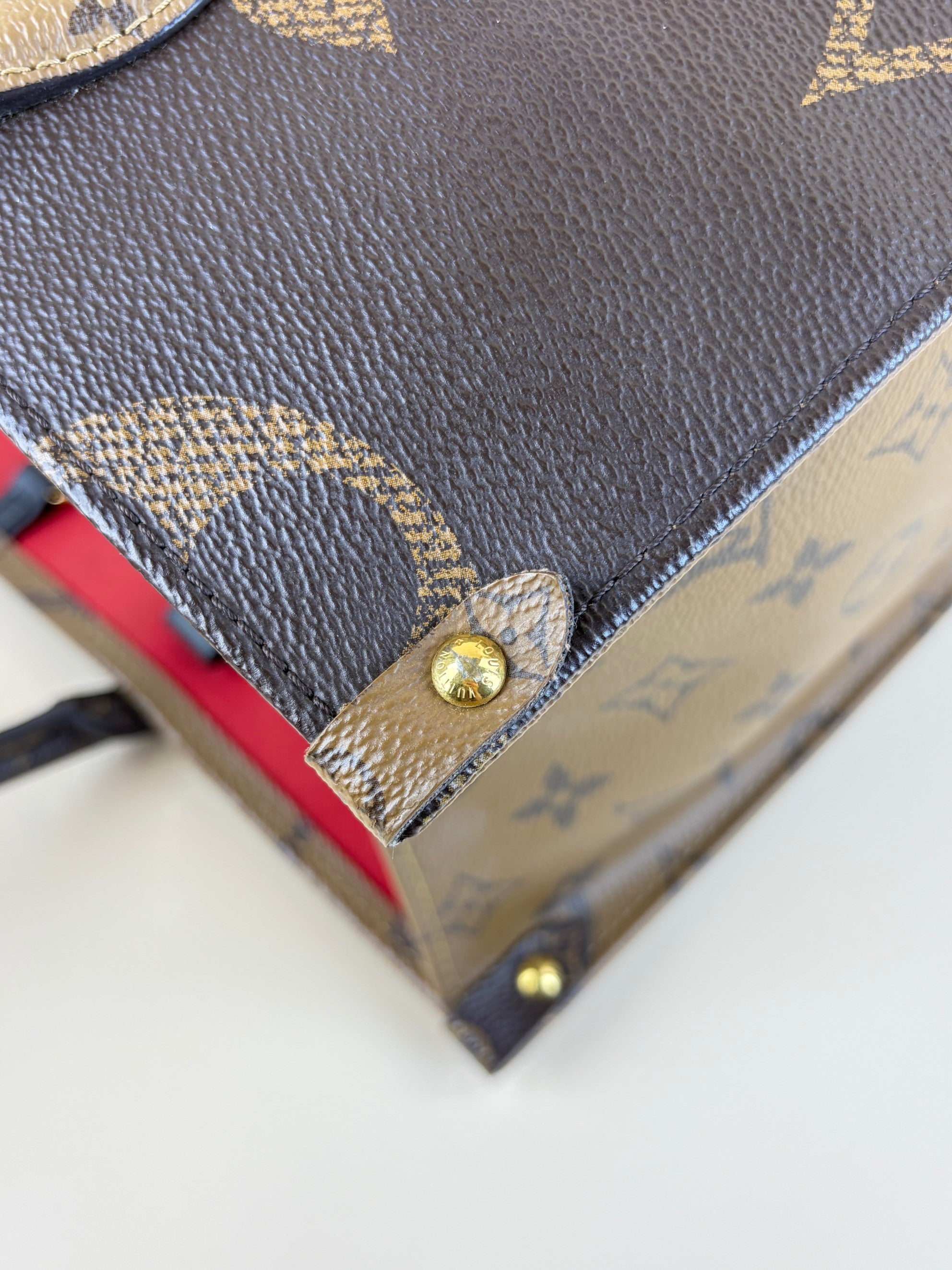 Louis Vuitton Monogram on the go mm