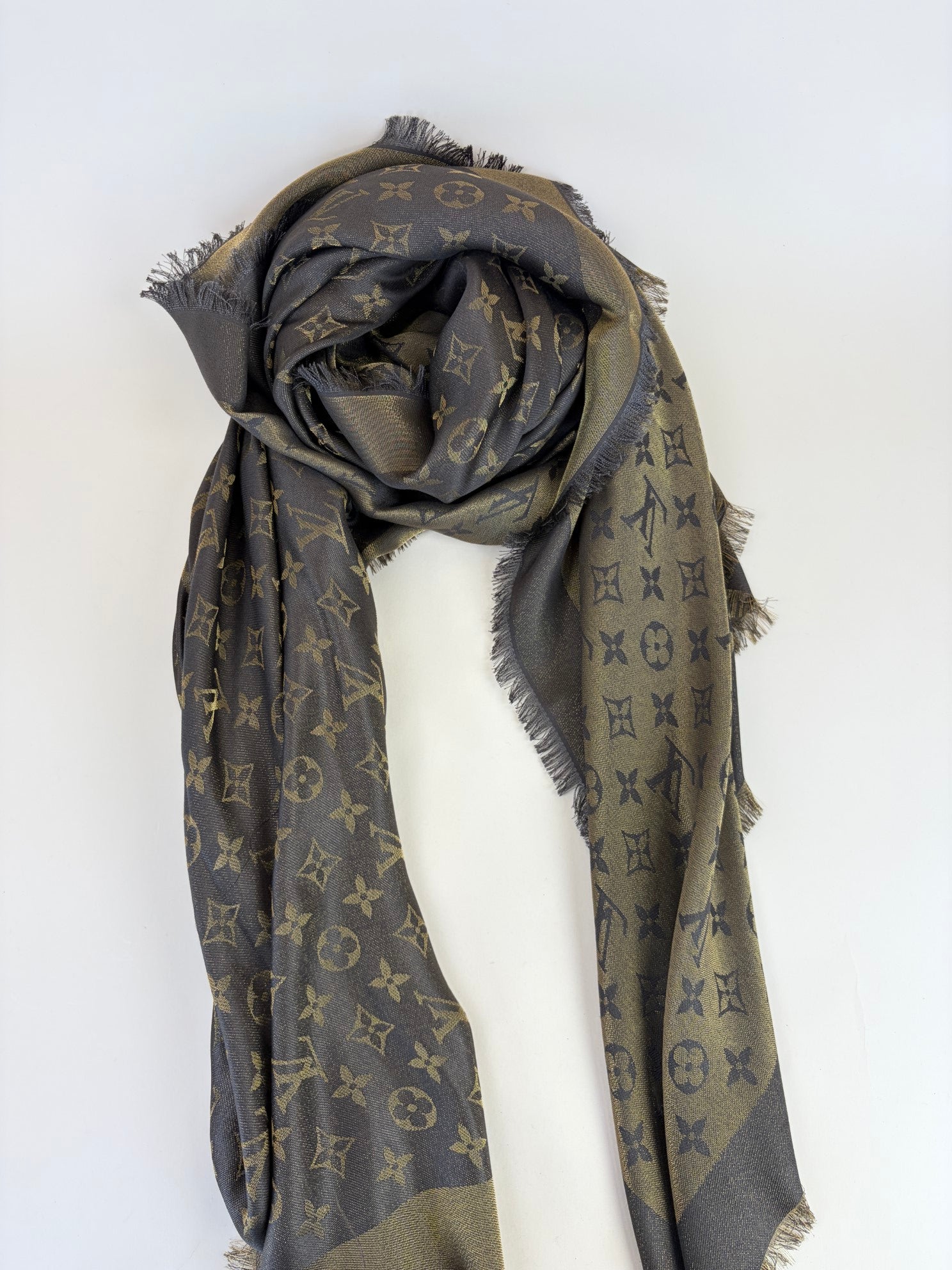 Louis Vuitton Brown Monogram Shine Shawl