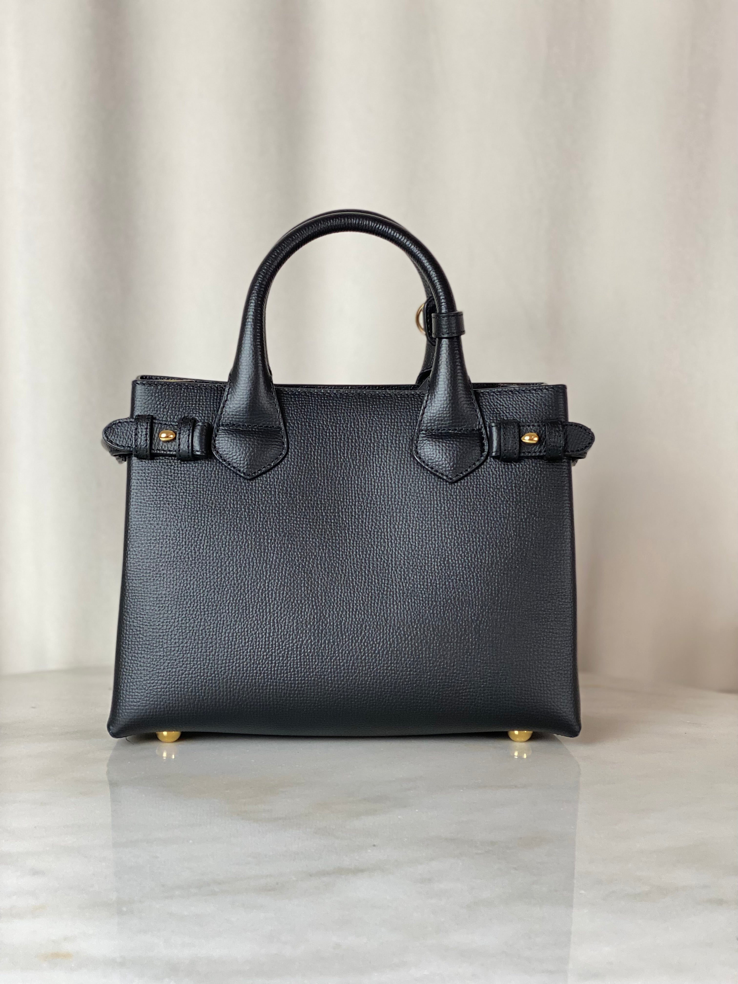 [Burberry]★Banwell House Check Mini Tote Bag★Black Burberry * NEW MODEL * Banwell Tote Black Leather Shoulder