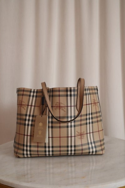 Burberry Beige Haymarket Reverse Tote Medium Shoulder Bag