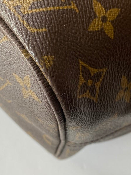 Louis Vuitton Monogram Neverfull MM Bag