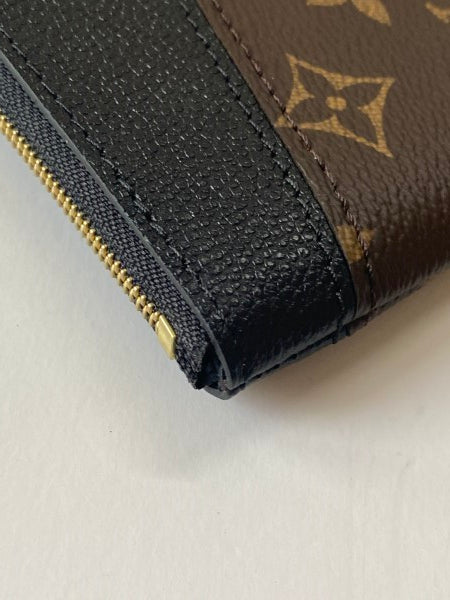 Louis Vuitton Monogram Black Daily Pouch