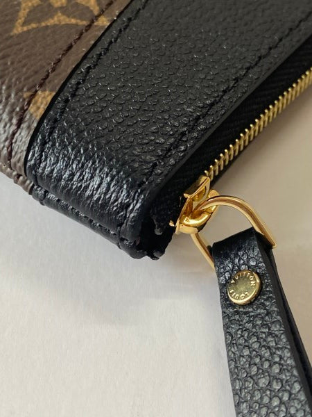 Louis Vuitton Monogram Black Daily Pouch