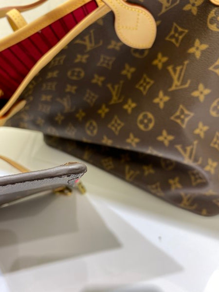 Louis Vuitton Monogram Neverfull MM Bag