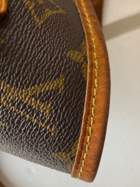 Louis Vuitton Monogram Neverfull MM Bag