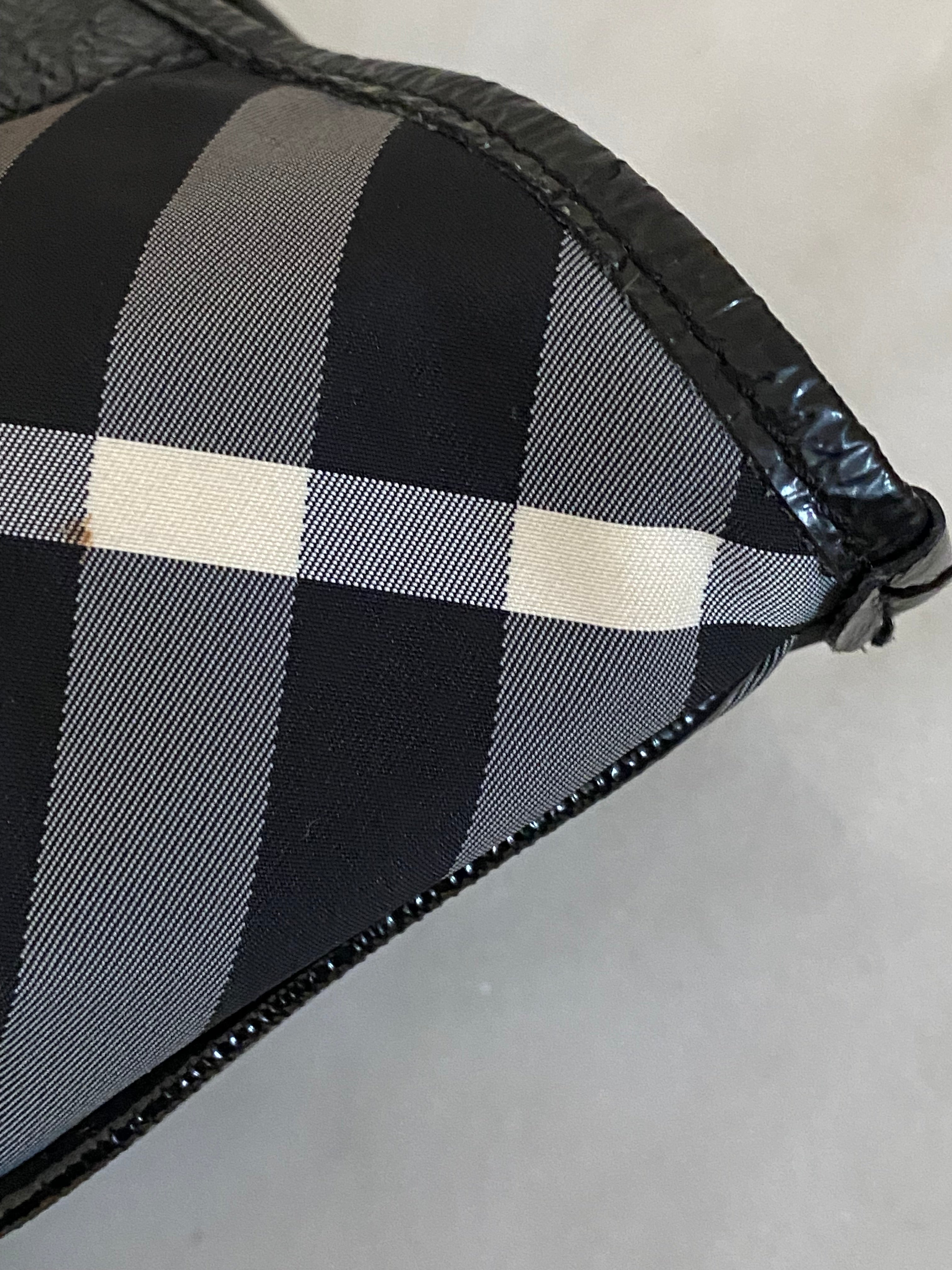 Burberry Black Victoria Beat Check Shoulder Bag