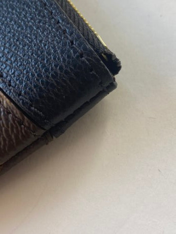 Louis Vuitton Daily Monogram Pouch