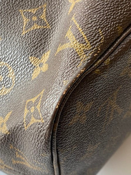 Louis Vuitton Monogram Neverfull MM Bag