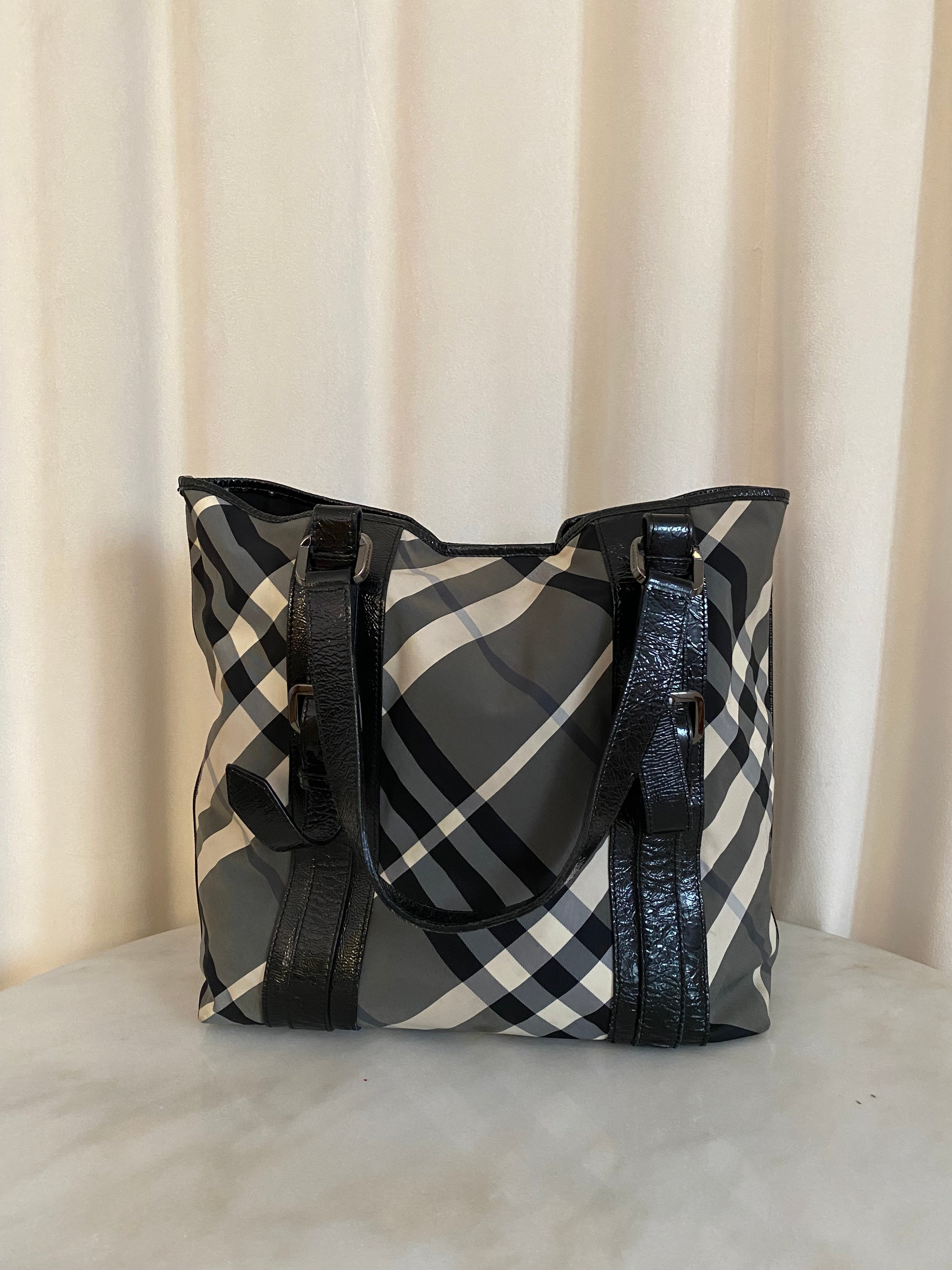 Burberry Black Victoria Beat Check Shoulder Bag