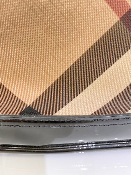 Burberry Bicolor Nova Check Bag