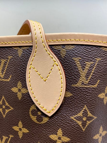 Louis Vuitton Monogram Neverfull MM Bag