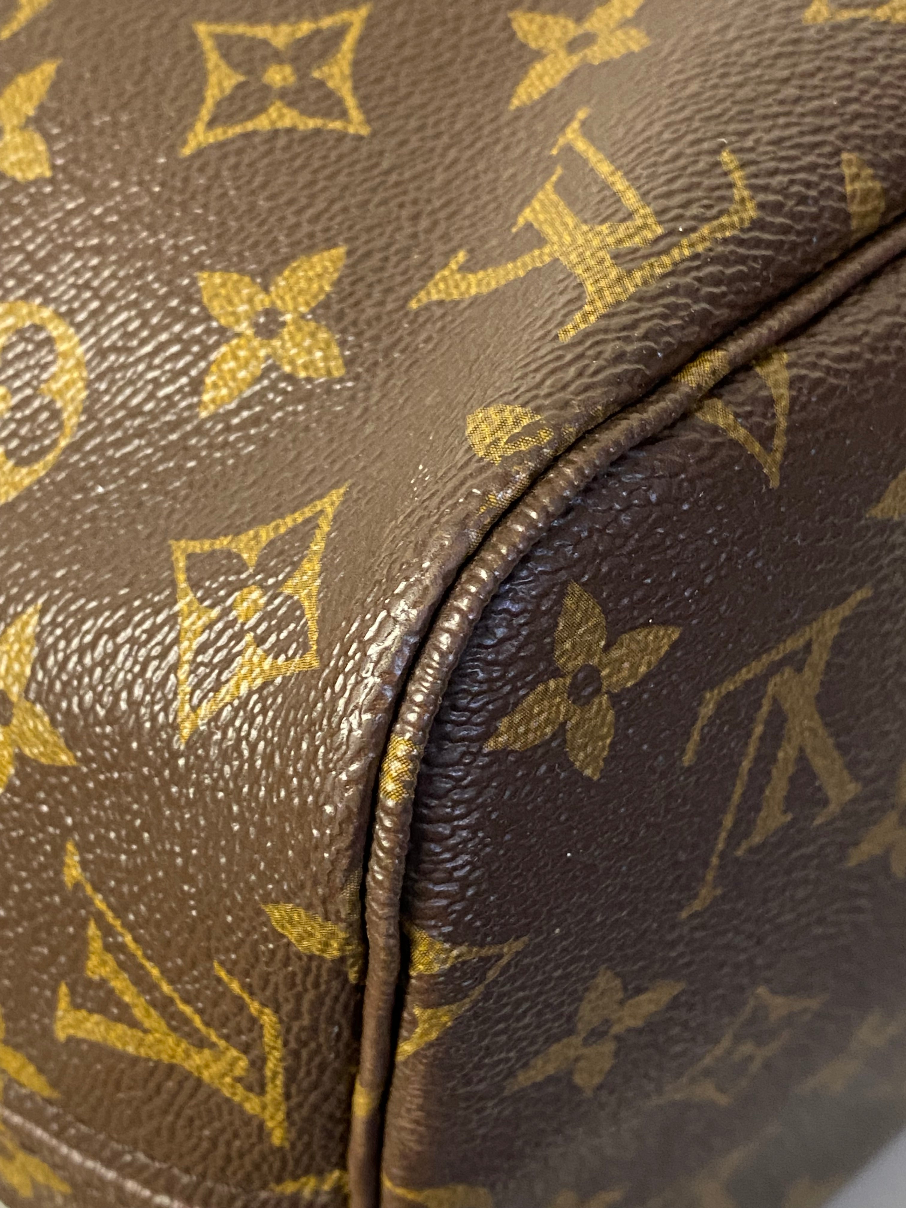 Louis Vuitton Monogram Neverfull MM Bag